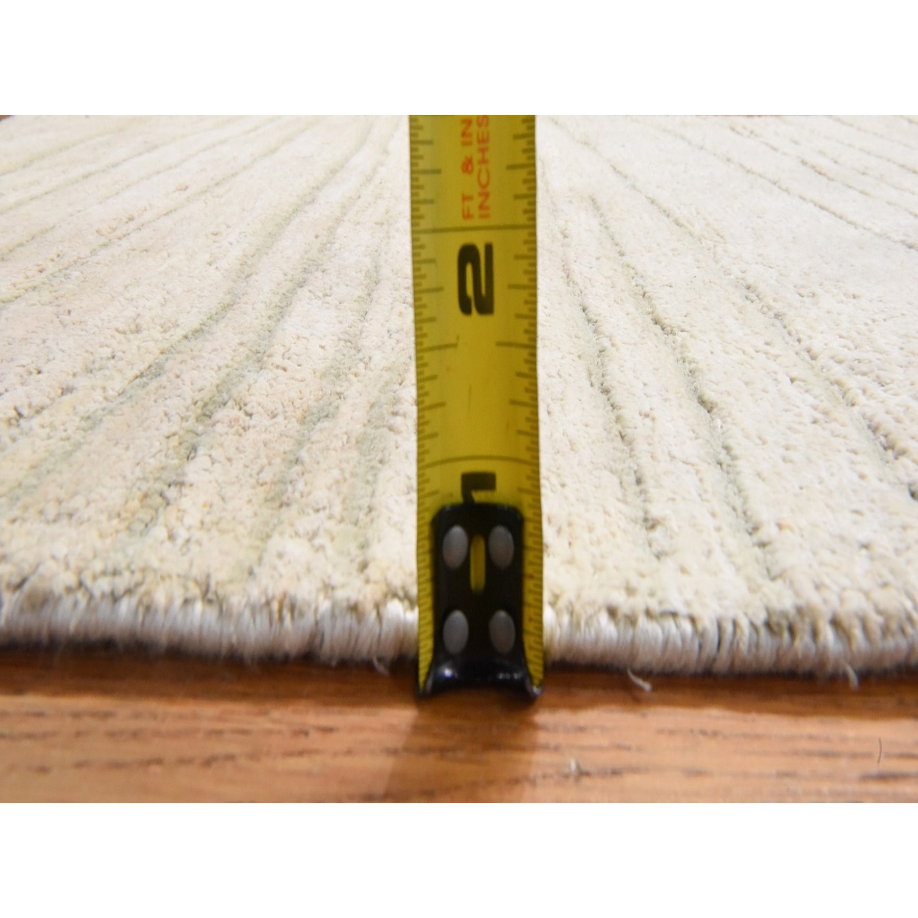 2'x3' Pristine White, Distressed, Wool and Silk, Sample, Strike Off, Hand Knotted, Mat, Oriental Rug Sh78445