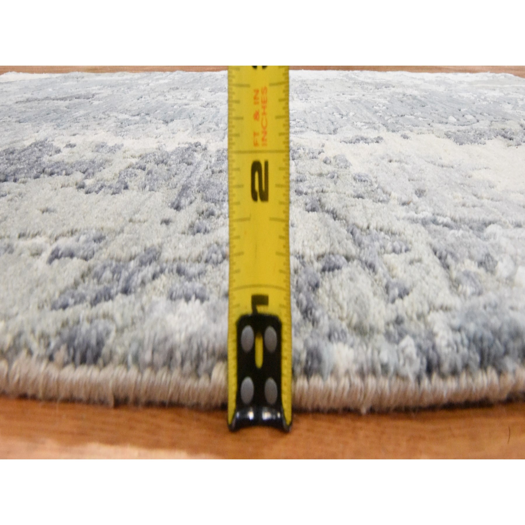4'x6' Nevada Gray, Galaxy Design, 100% Wool, Hand Knotted Oriental Rug Sh78459