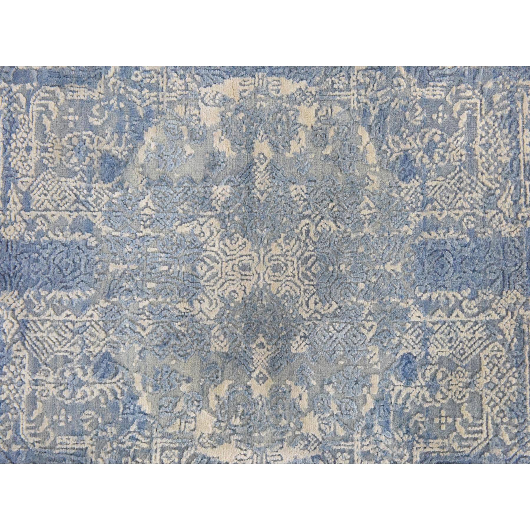 4'x4' Stone Blue, Wool and Pure Silk, Jewelry Design, Hand Knotted, Round, Oriental Rug Sh78461