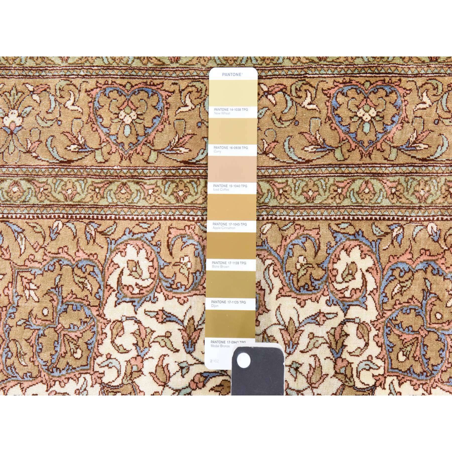 2'7"x3'10" Alabaster White, Persian Qum, 400 KPSI, Super Fine 100% Silk, Hand Knotted, Mat, Small, Oriental Rug Sh78469