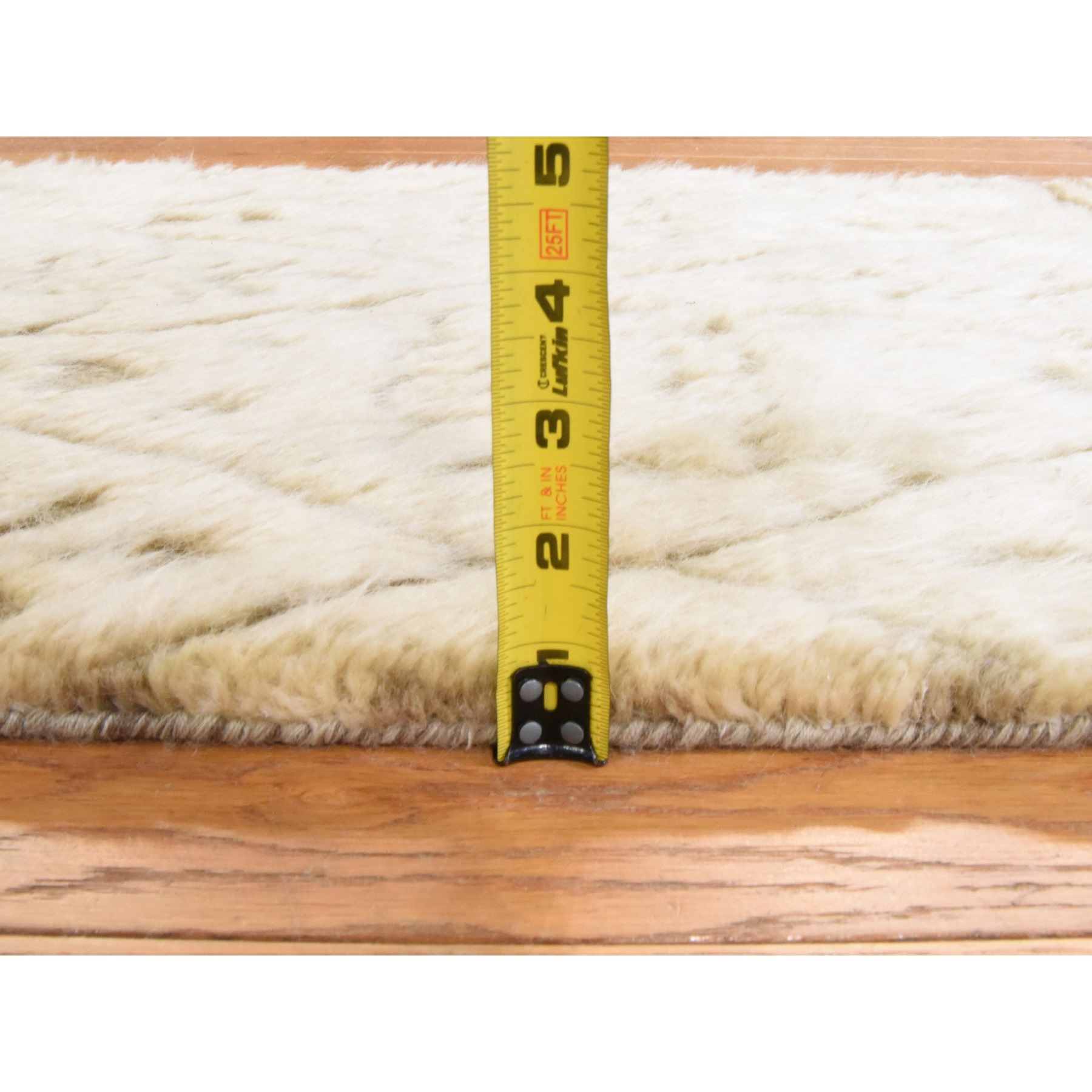 2'x3'2" Beige, High and Low Textured Design, Natural Undyed Wool, Hand Knotted, Mat, Sample, Oriental Rug Sh78472