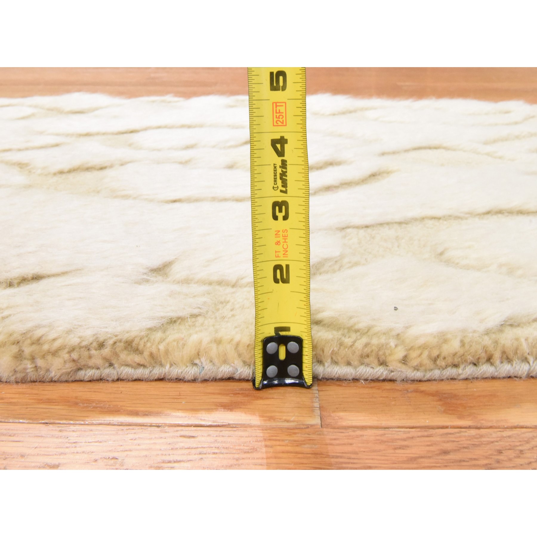 2'x3'2" Beige, High and Low Textured Design, Natural Undyed Wool, Hand Knotted, Mat, Sample, Oriental Rug Sh78473