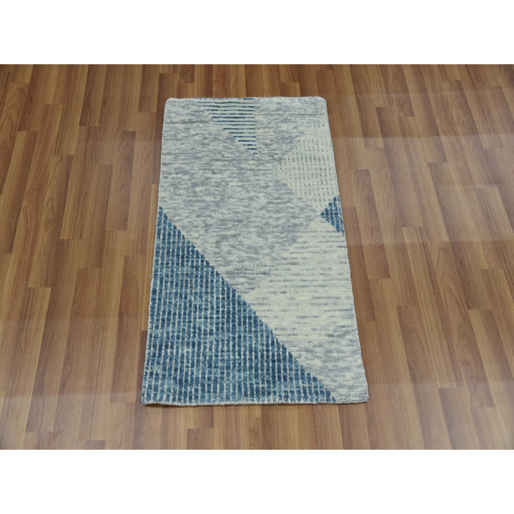 2'x3' Stone Blue, Extra Soft Wool Hand Knotted, Geometric Art Deco Collection, Mat Oriental Rug Sh79425