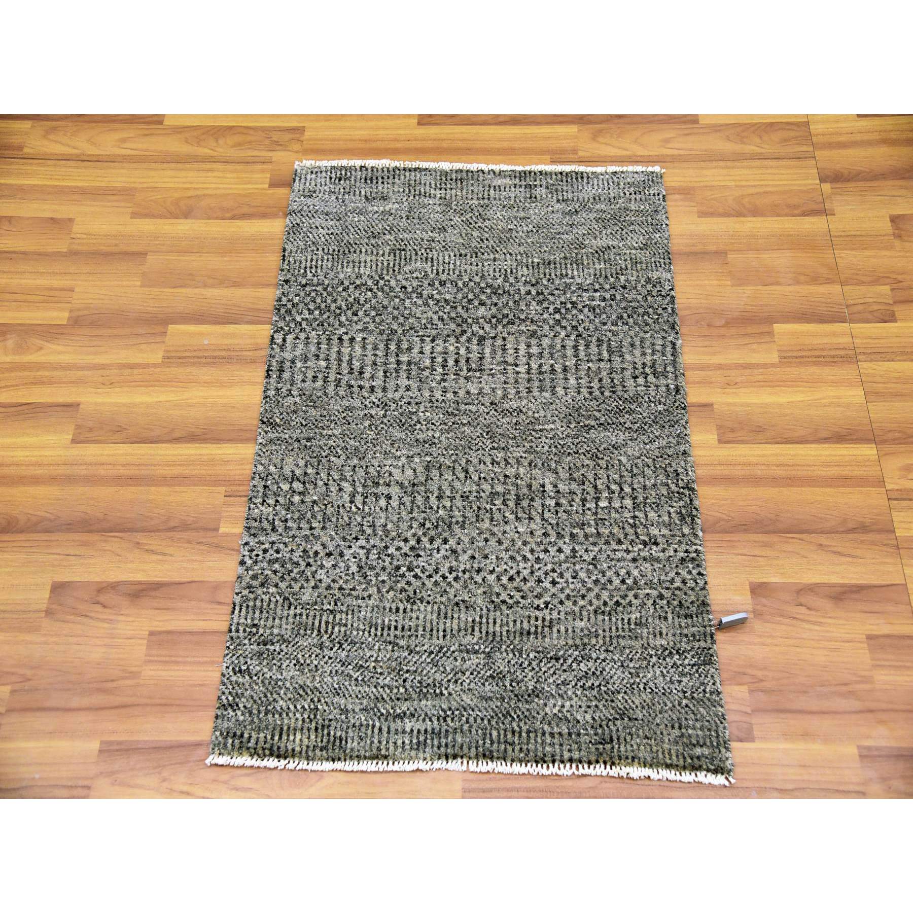 2'1"x3' Medium Gray, Hand Knotted, Modern Grass Design, Natural Undyed Wool, Mat Oriental Rug Sh79483