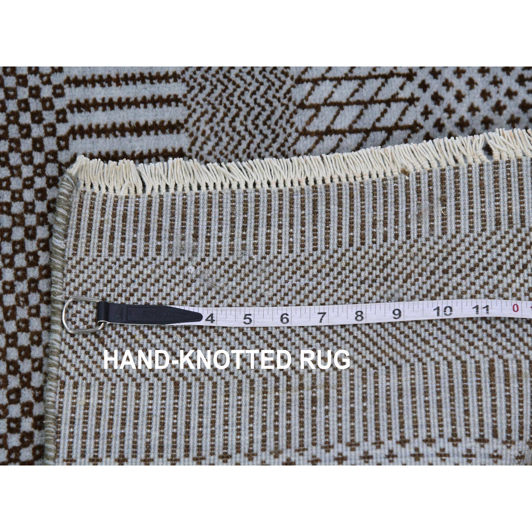 2'2"x3'3" Chrome Gray, Modern Grass Design, Tone on Tone, Dyed 100% Wool, Hand Knotted, Mat Oriental Rug Sh79638