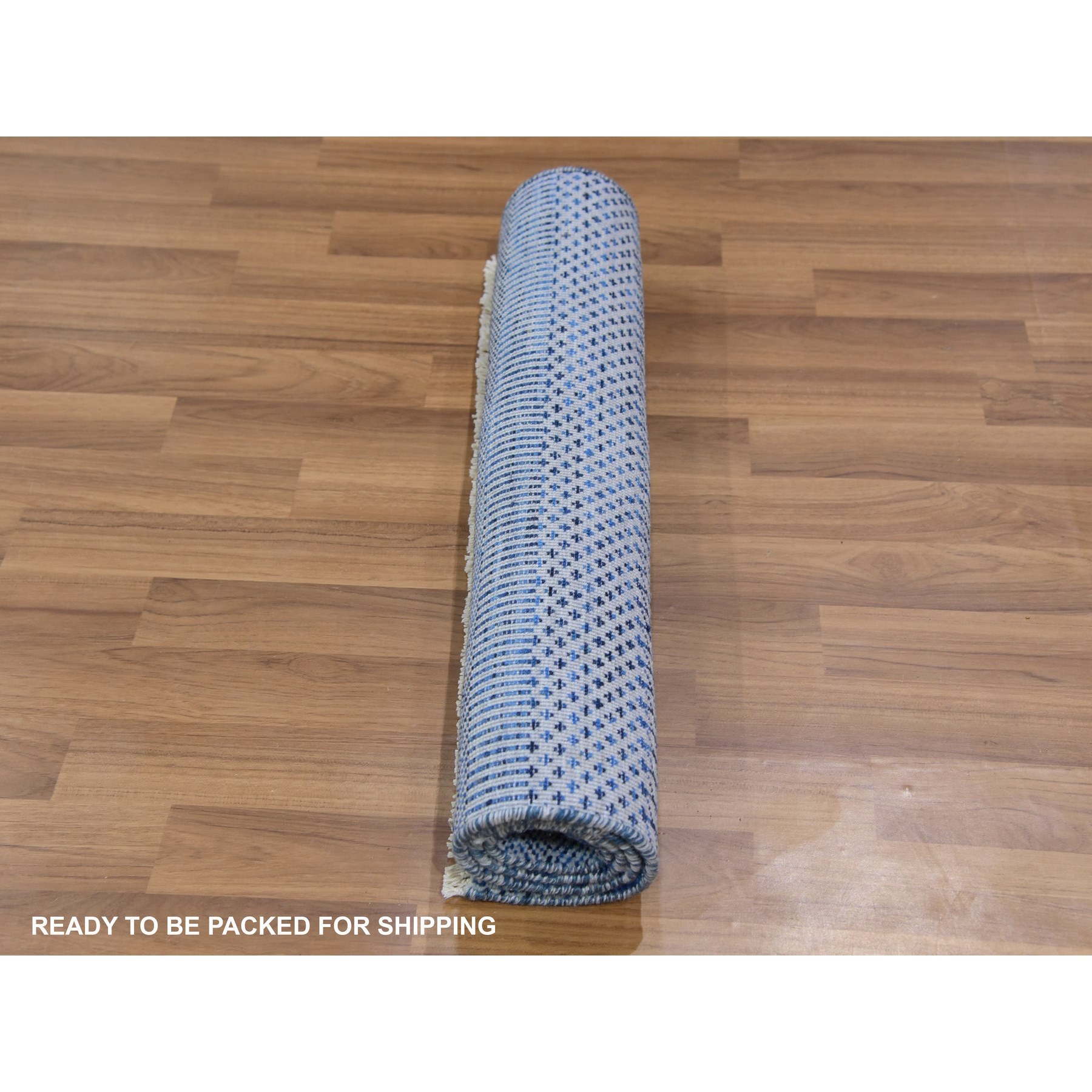 2'1"x3'3" Chrome Gray, Modern Hand Knotted Grass Design, Tone on Tone, Dyed Organic Wool, Mat Oriental Rug Sh79642