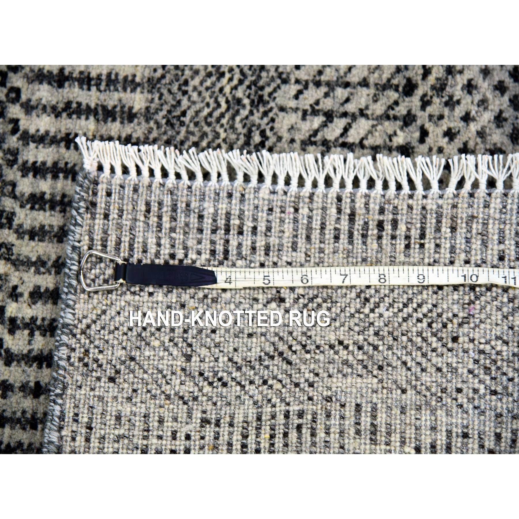 2'x3'2" Platinum Gray, Hand Knotted, Modern Grass Design, Tone on Tone, Natural Undyed Wool, Mat Oriental Rug Sh79709