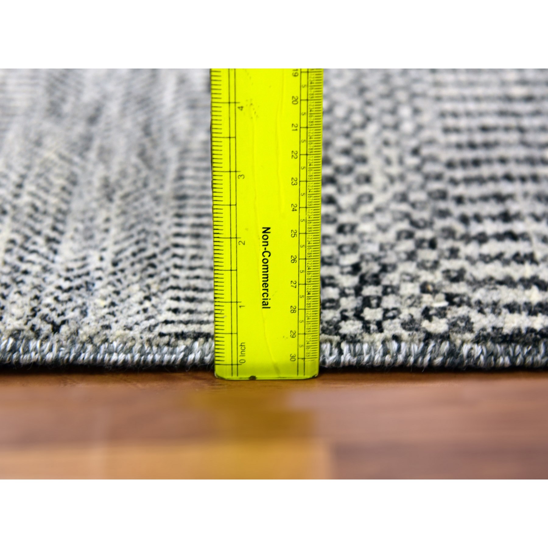 2'x3'2" Gentle Gray, Modern Hand Knotted Grass Design, Tone on Tone, Undyed 100% Wool, Mat Oriental Rug Sh79710