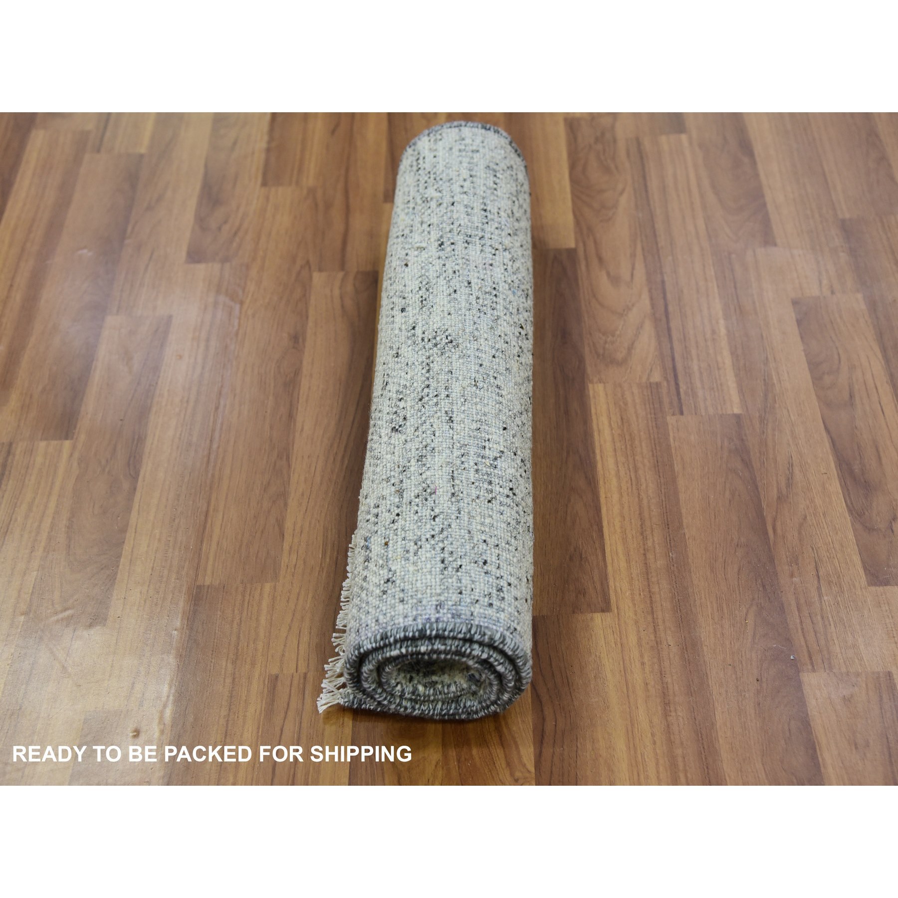 2'x3'3" Echo Gray, Undyed Natural Wool, Hand Knotted Tone on Tone, Modern Grass Design, Mat Oriental Rug Sh79756