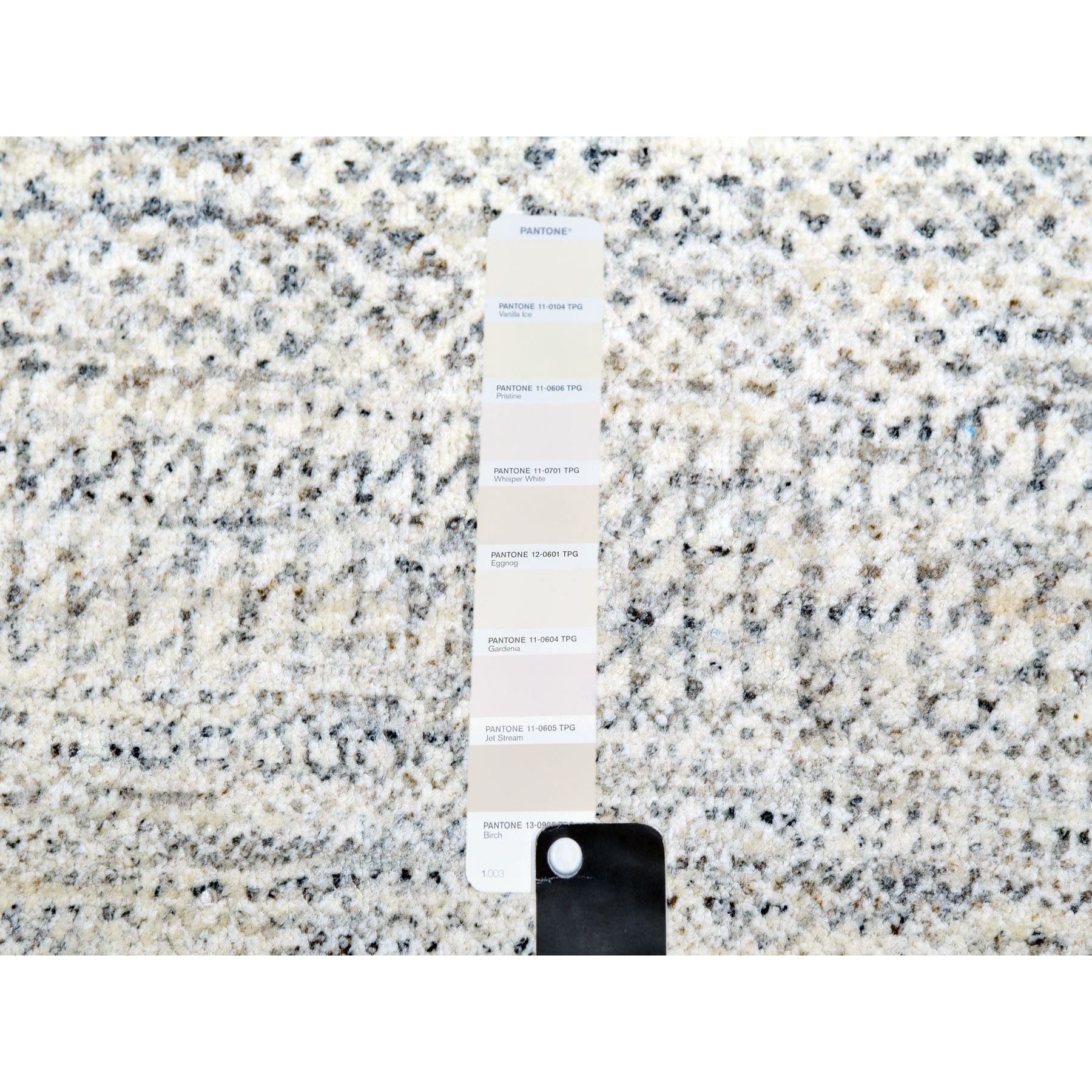 14'x14' Pristine White, Extra Soft Wool, Hand Knotted Modern Grass Design, Tone on Tone, Organic Sustainable Textile, Round Oriental Rug Sh79972