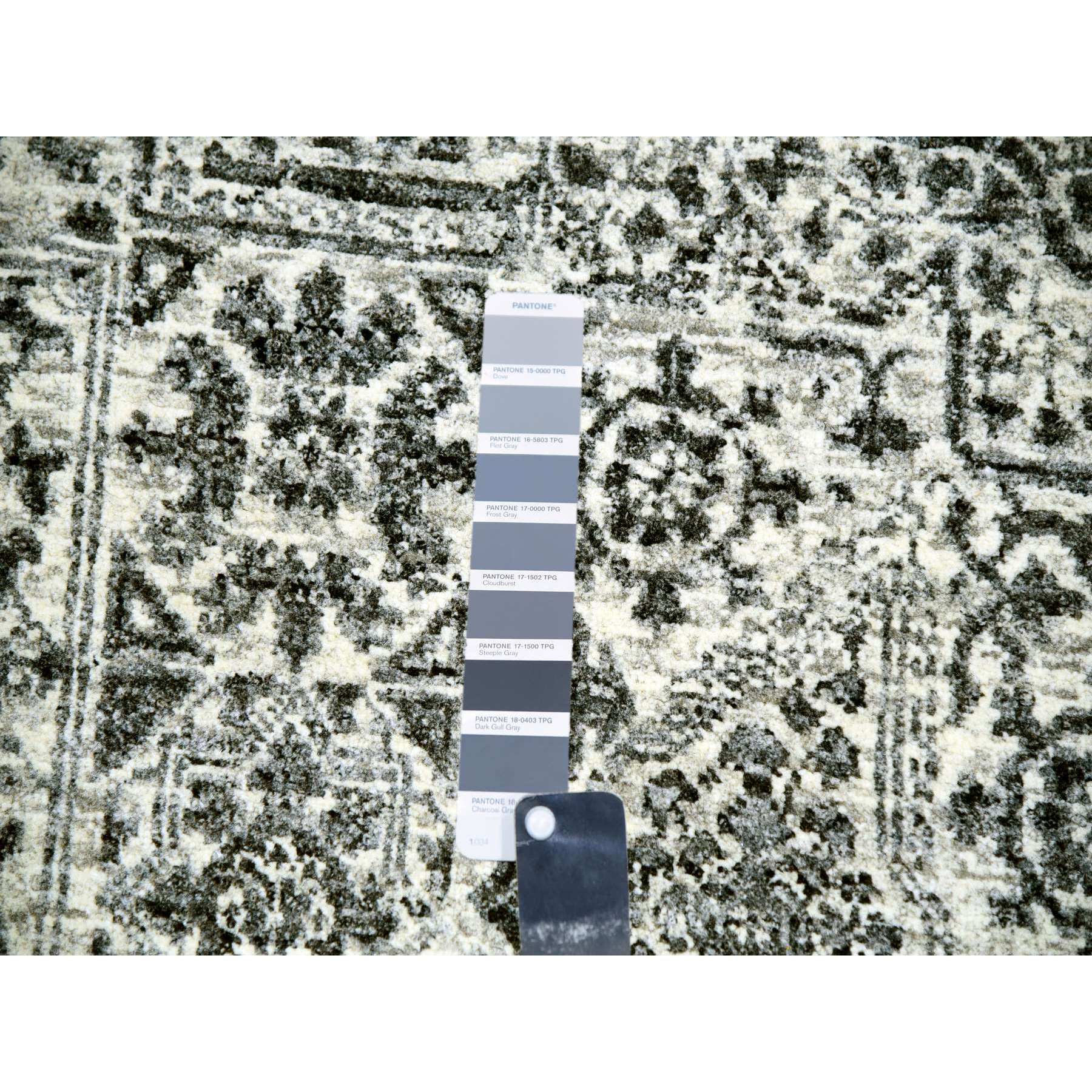 10'x10' Oxford White, Hand Knotted Tone on Tone, Undyed Organic Wool, Mamluk Dynasty Design, Round Oriental Rug Sh79986