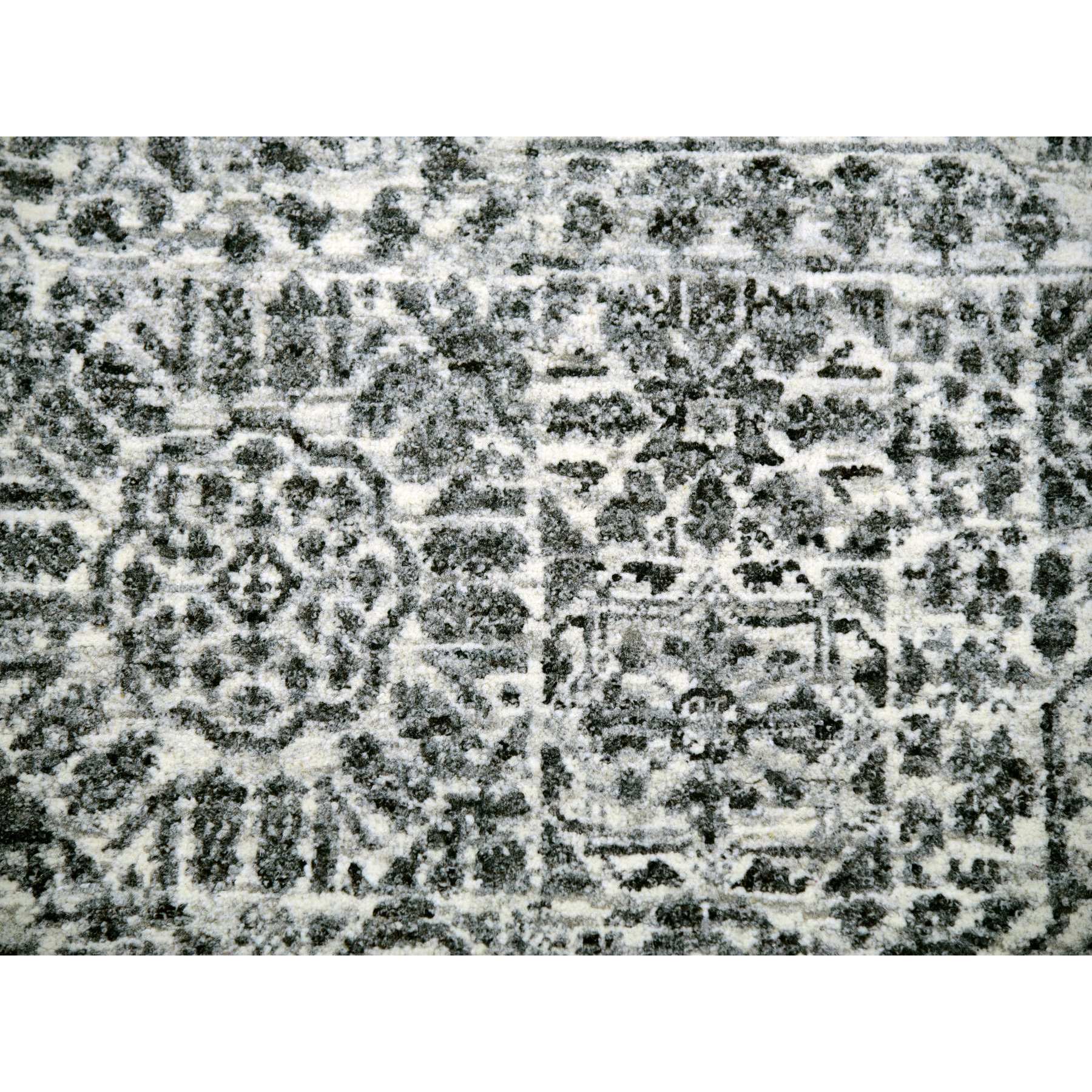 9'x12'2" Diamond White, Mamluk Dynasty Pattern, Tone on Tone, Undyed Vibrant Wool, Hand Knotted, Oriental Rug Sh79987