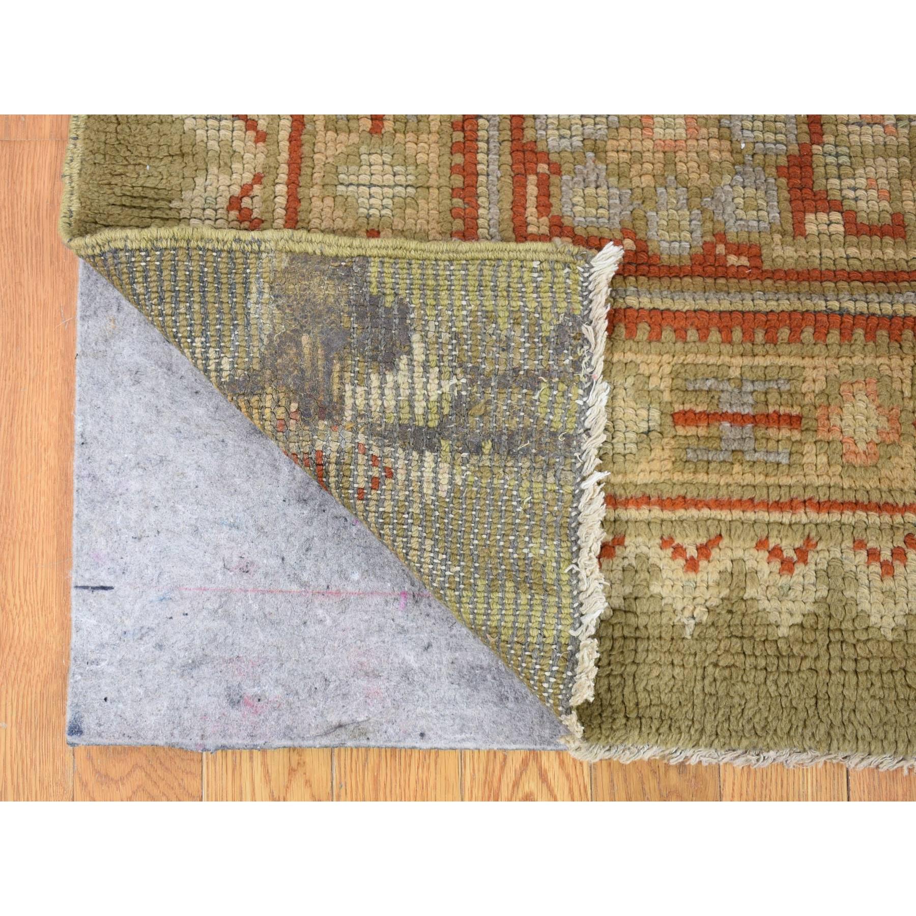 8'7"x14'10" Beige, Antique European Donegal, Excellent Condition Pure Wool Hand Knotted, Extra Wide Gallery Size Oriental Rug Sh80099