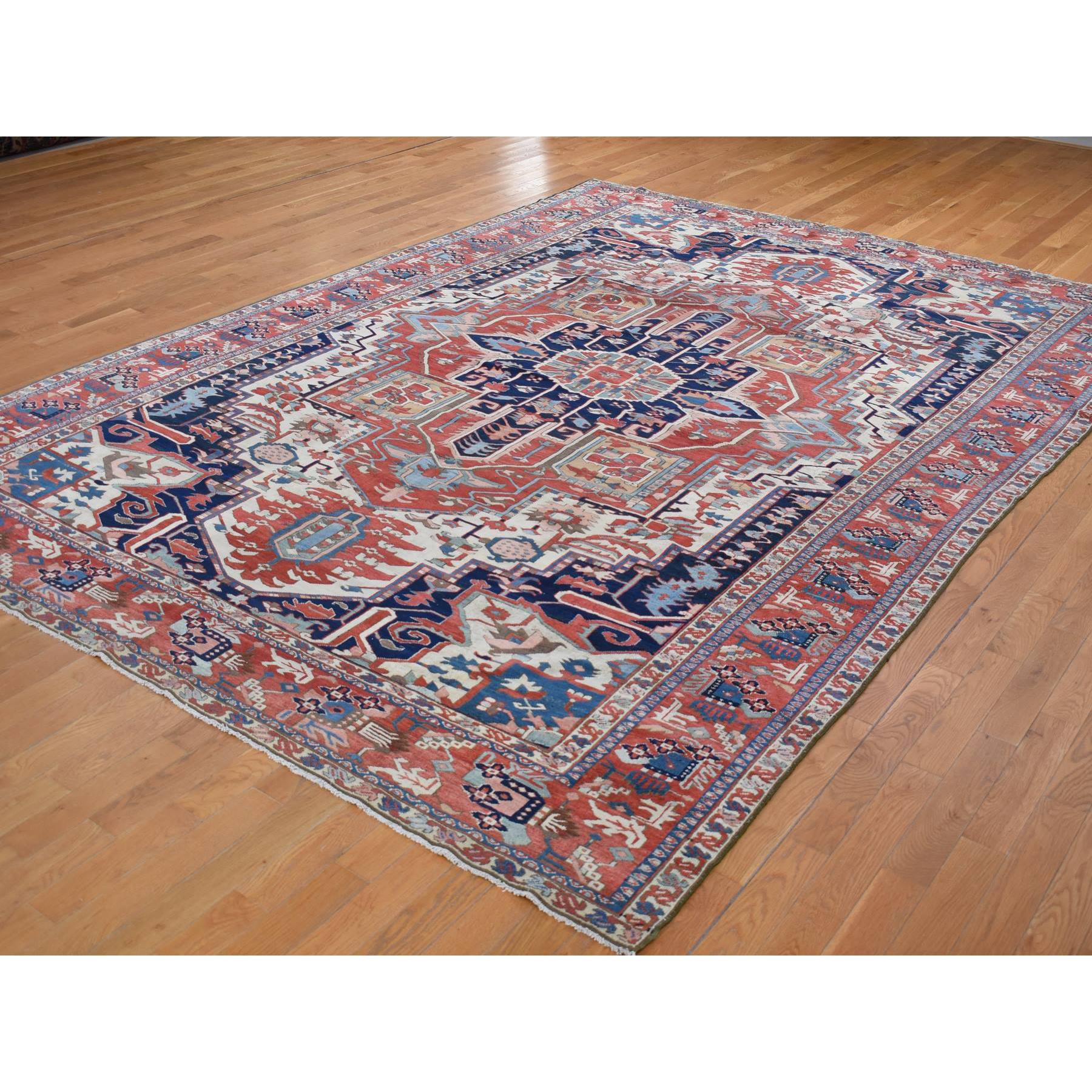 8'10"x12'5" Ivory, Antique Persian Karajeh Serapi, Denser Weave, Good Condition, Pure Wool, Hand Knotted, Oriental Rug Sh80305