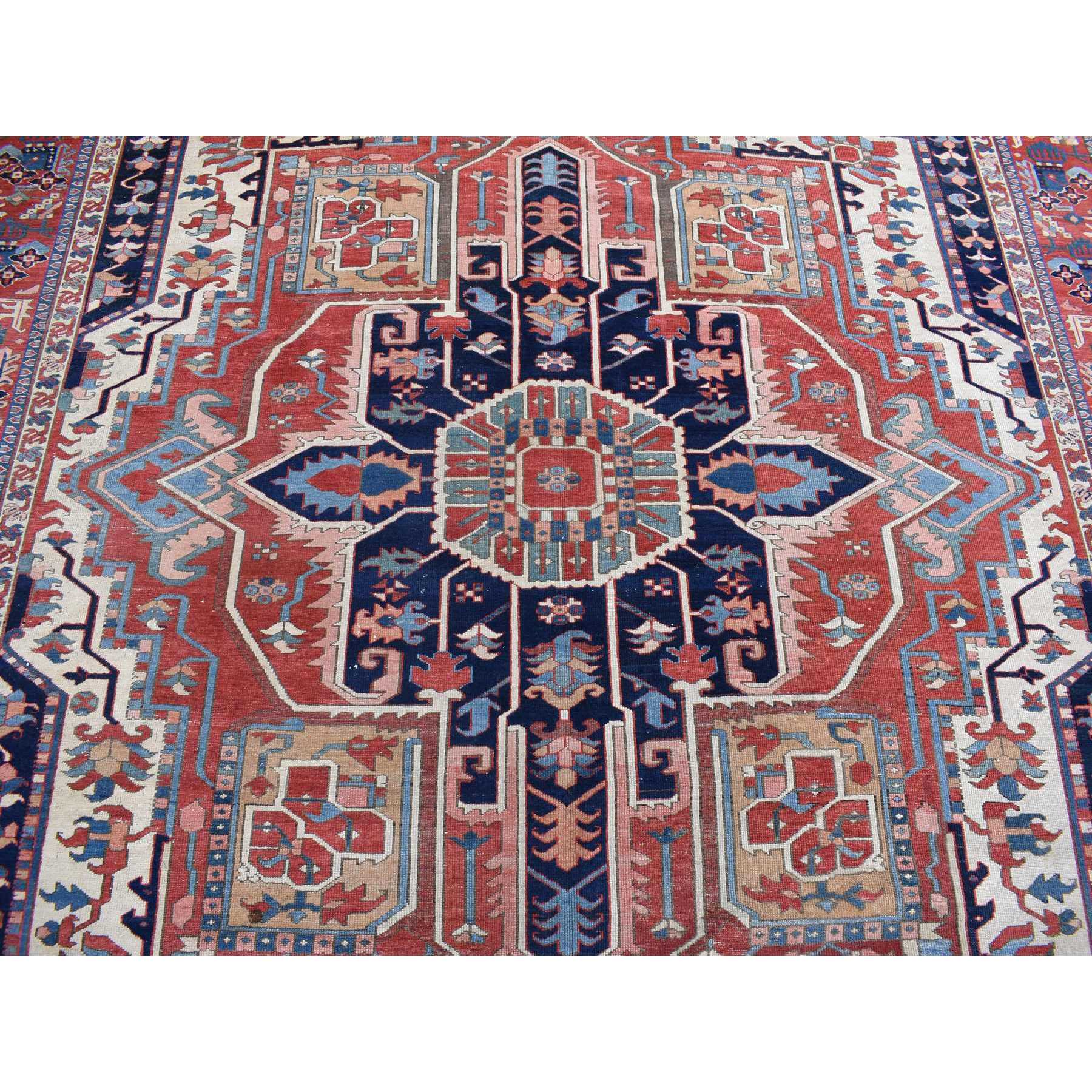 8'10"x12'5" Ivory, Antique Persian Karajeh Serapi, Denser Weave, Good Condition, Pure Wool, Hand Knotted, Oriental Rug Sh80305