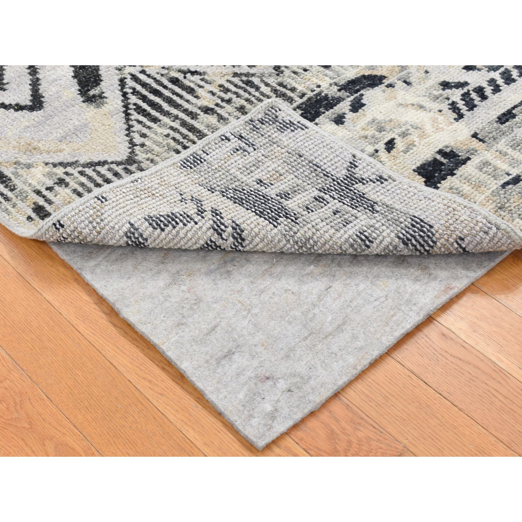 3'1"x3'1" Light Gray with Black, Organic Wool Hand Knotted, Modern Design Fragment Sample, Square Oriental Rug Sh80335