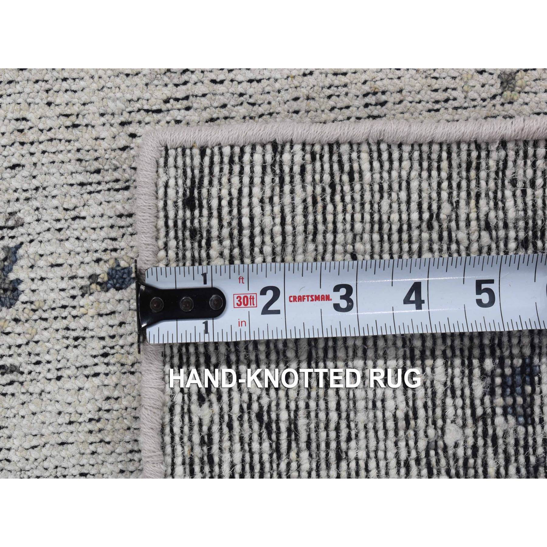 2'2"x2'2" Ivory, Modern Design, Hand Knotted, Hi and Lo, 100% Silk, Zero Pile, Sample Fragment, Mat Oriental Rug Sh80364
