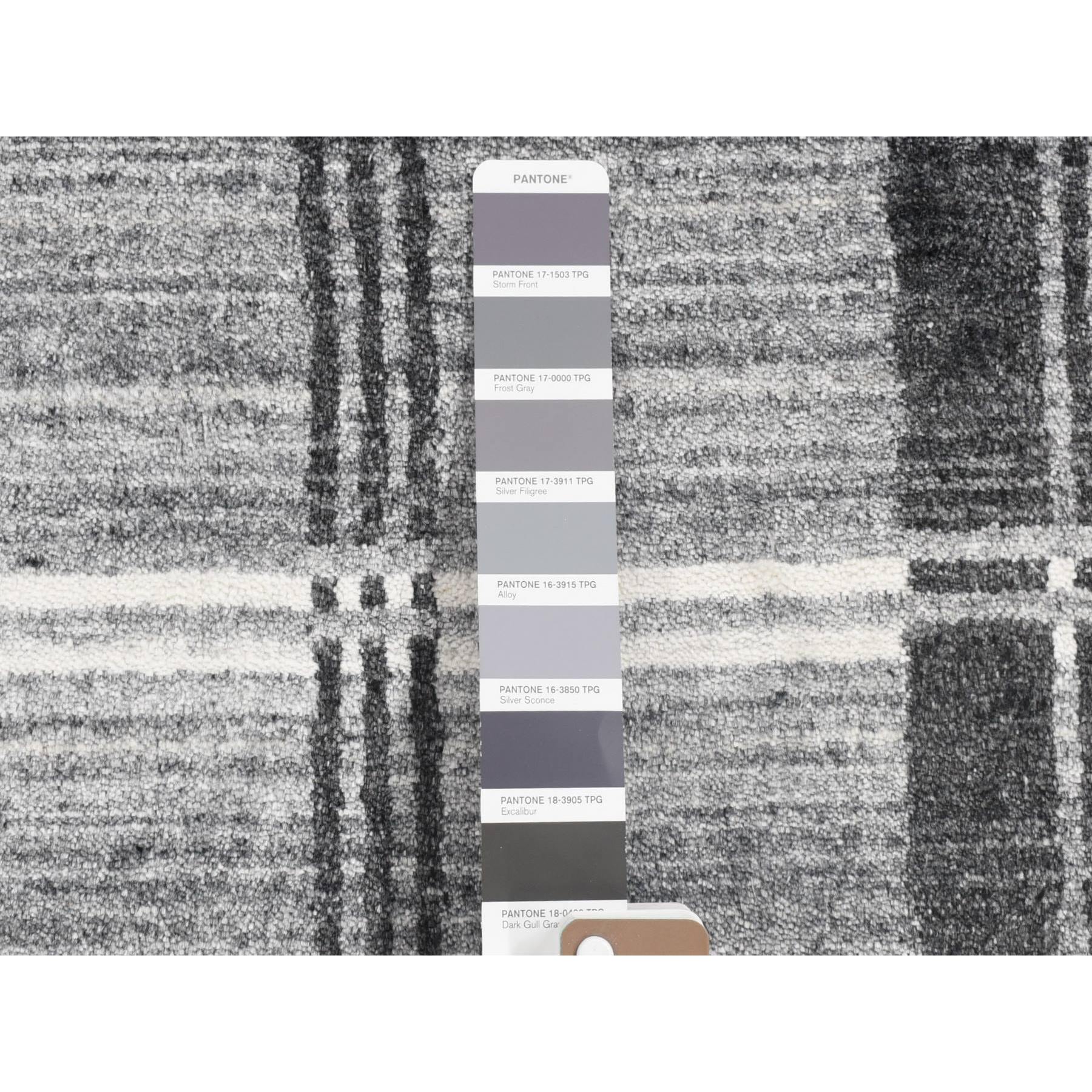 1'10"x2'10" Charcoal Gray, Modern Plaid Design, Hand Loomed, 100% Wool, Mat Oriental Rug Sh80372