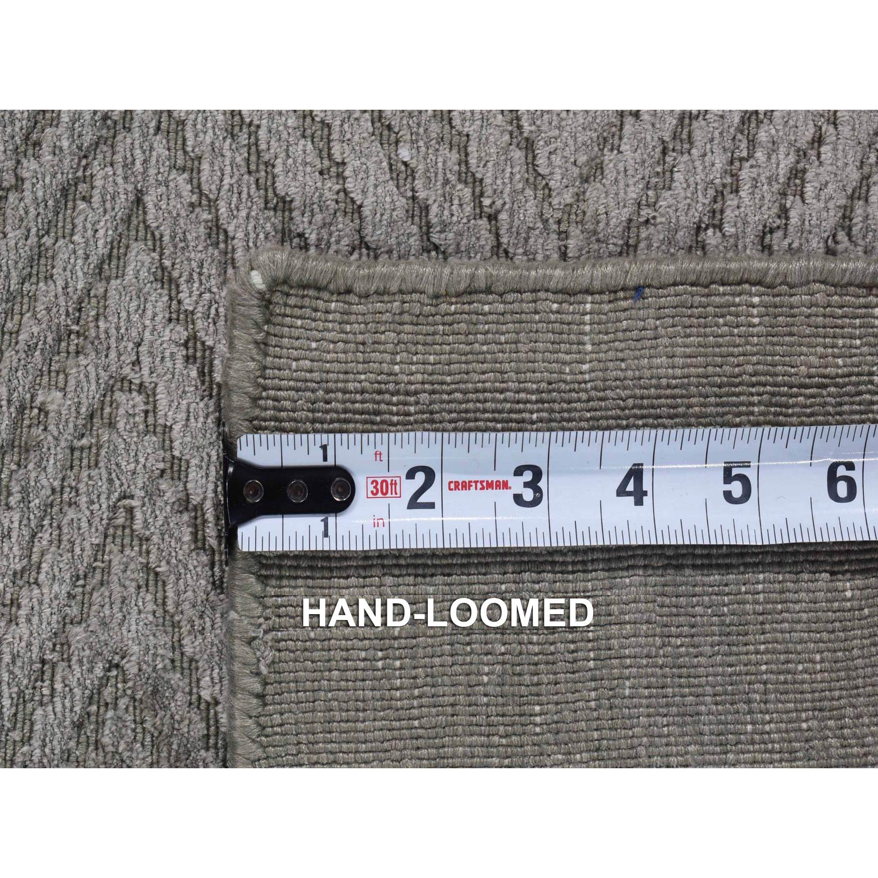 2'x3'1" Beige, Hand Loomed, Modern Chevron Design, Plant Based Silk, Mat Oriental Rug Sh80373