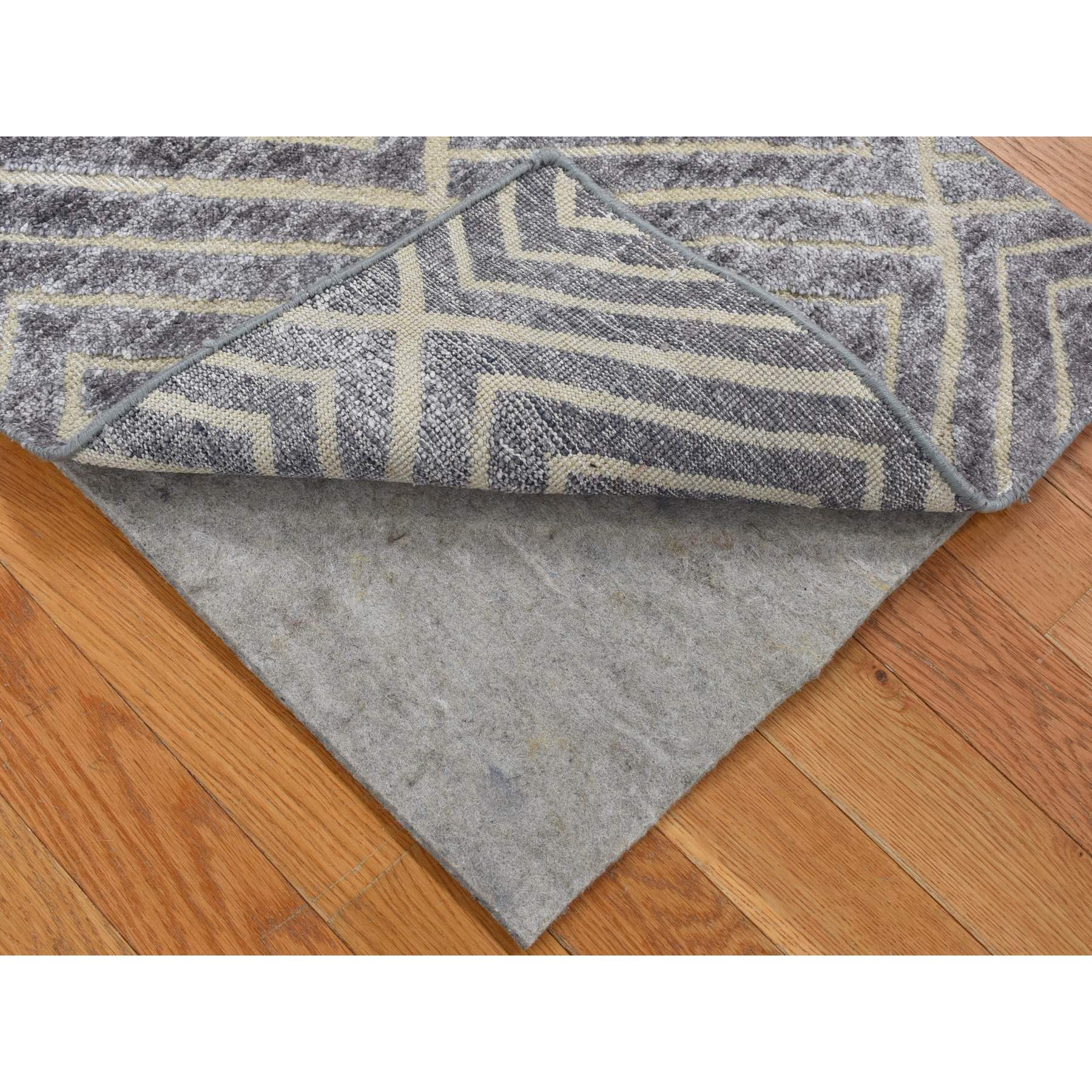2'x3' Gray, Modern, Geometric Design, Plant Based Silk with Textured Wool, Hand Knotted, Hi and Lo, Mat Oriental Rug Sh80374
