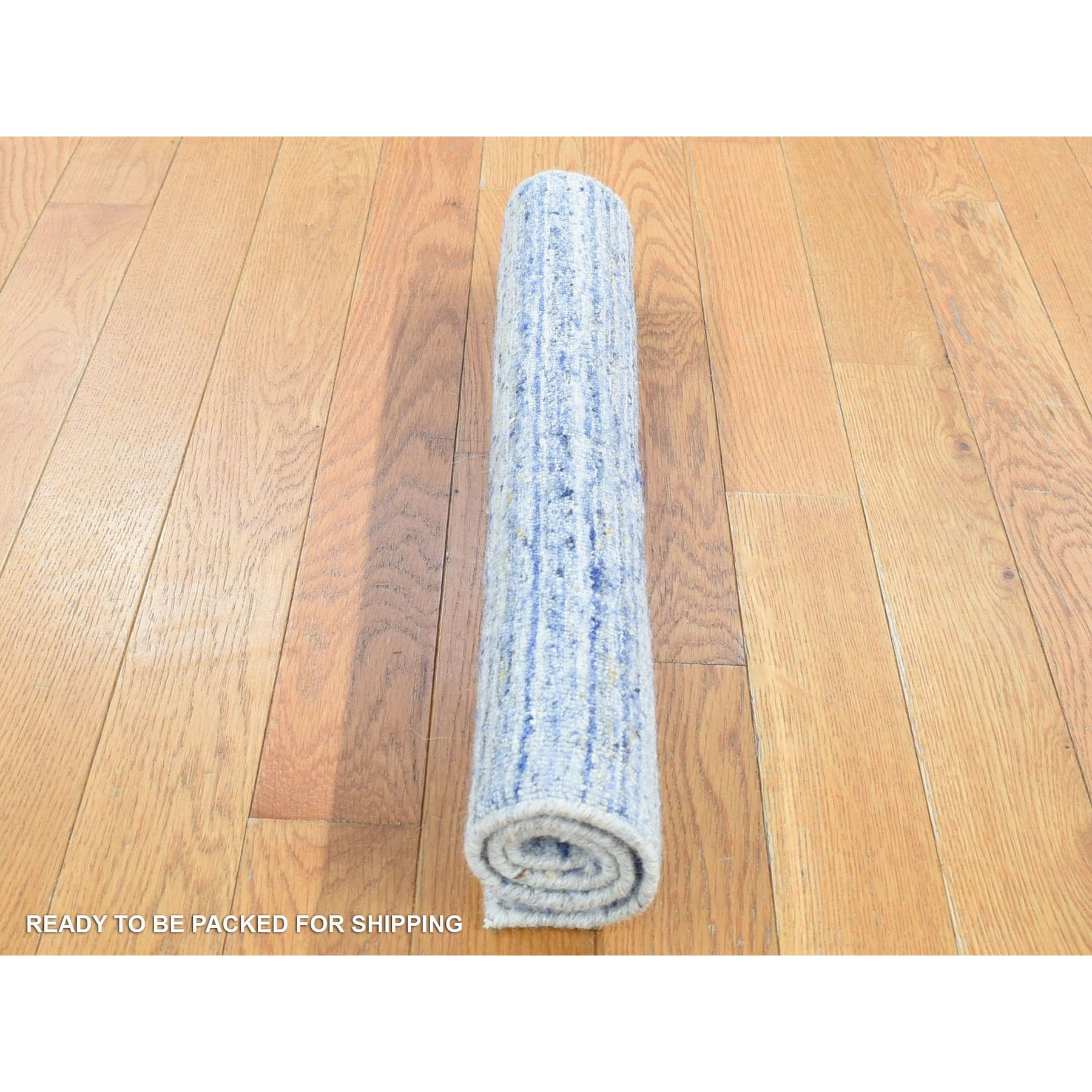 2'x2' Hand Loomed, Textured Wool, Modern Design, Hi and Lo with Multiple Colors, Fragment Sample, Oriental Rug Sh80407