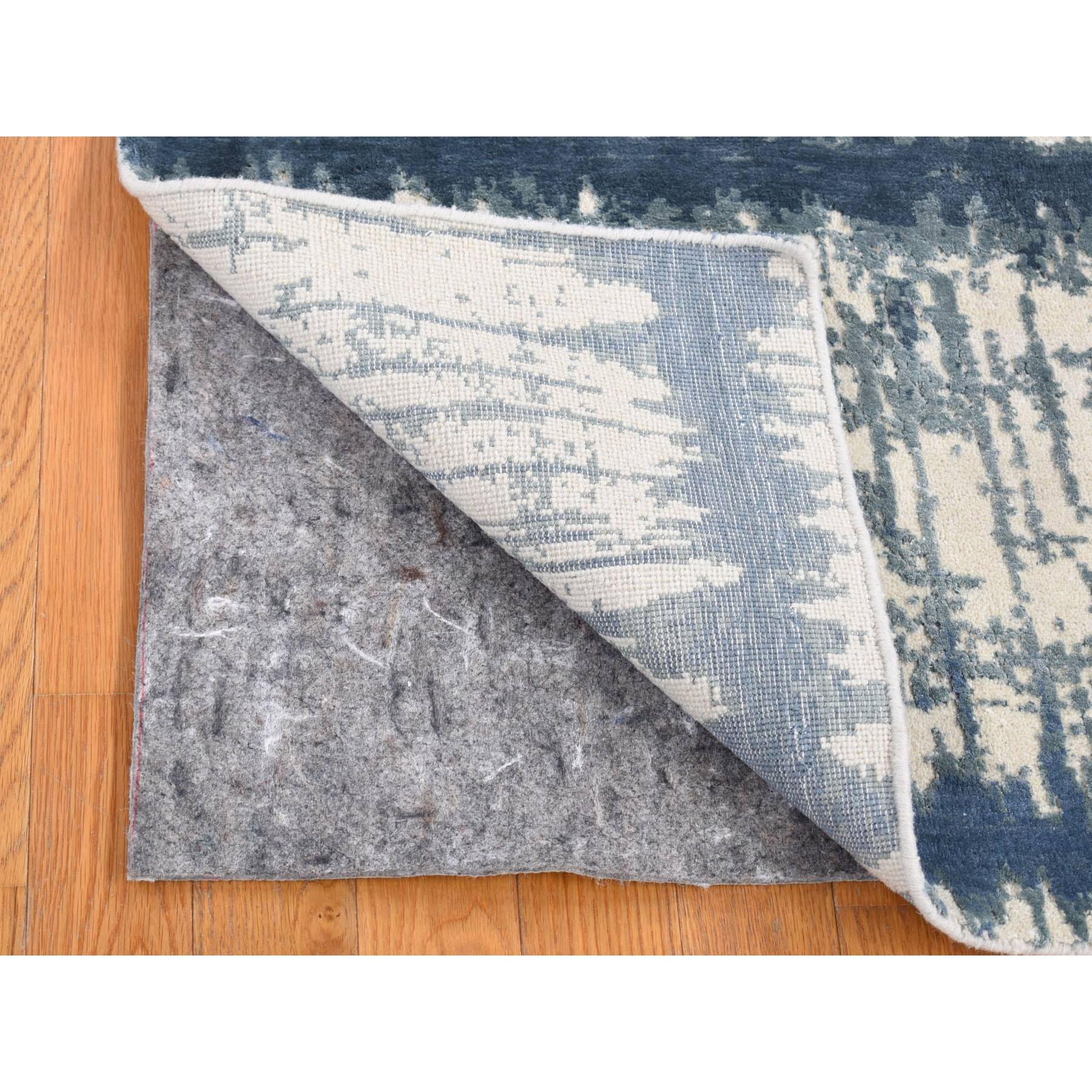 2'1"x3'1" Ivory and Shades of Blue, Cardiac Design, Silk with Textured Wool, Modern, Hand Knotted, Mat, Oriental Rug Sh80416