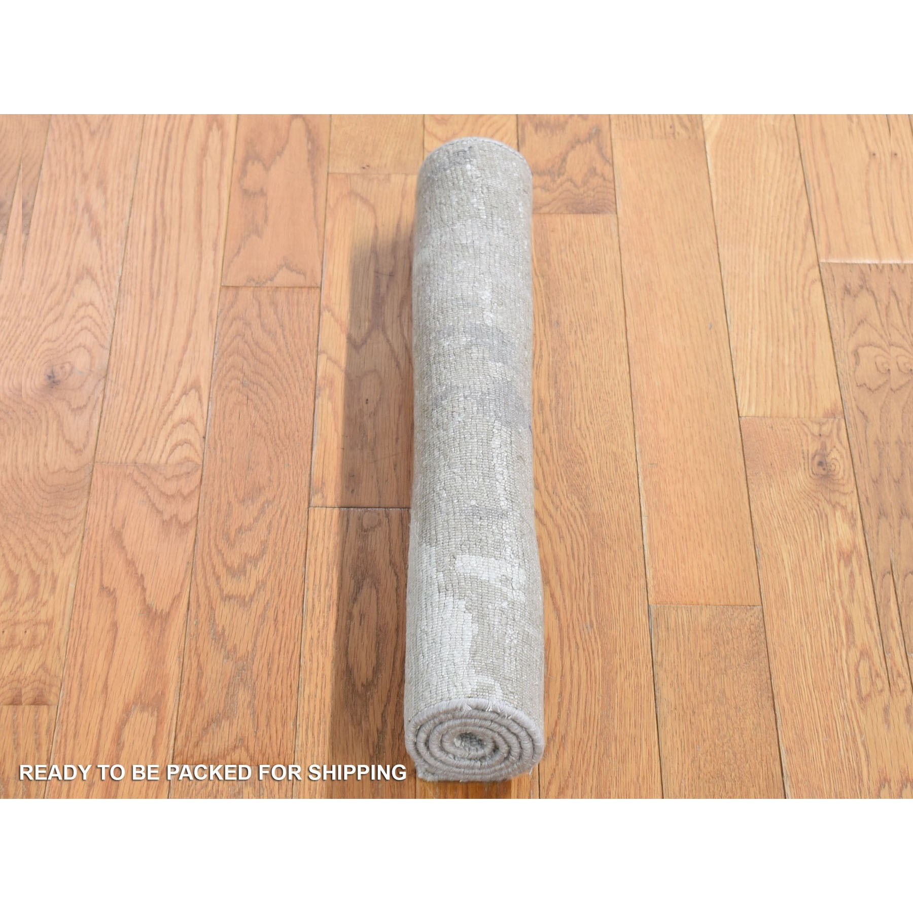 2'x2'10" Light Gray, Textured Wool with Plant Based Silk, Modern Abstract Design, Hand Knotted, Mat Oriental Rug Sh80433