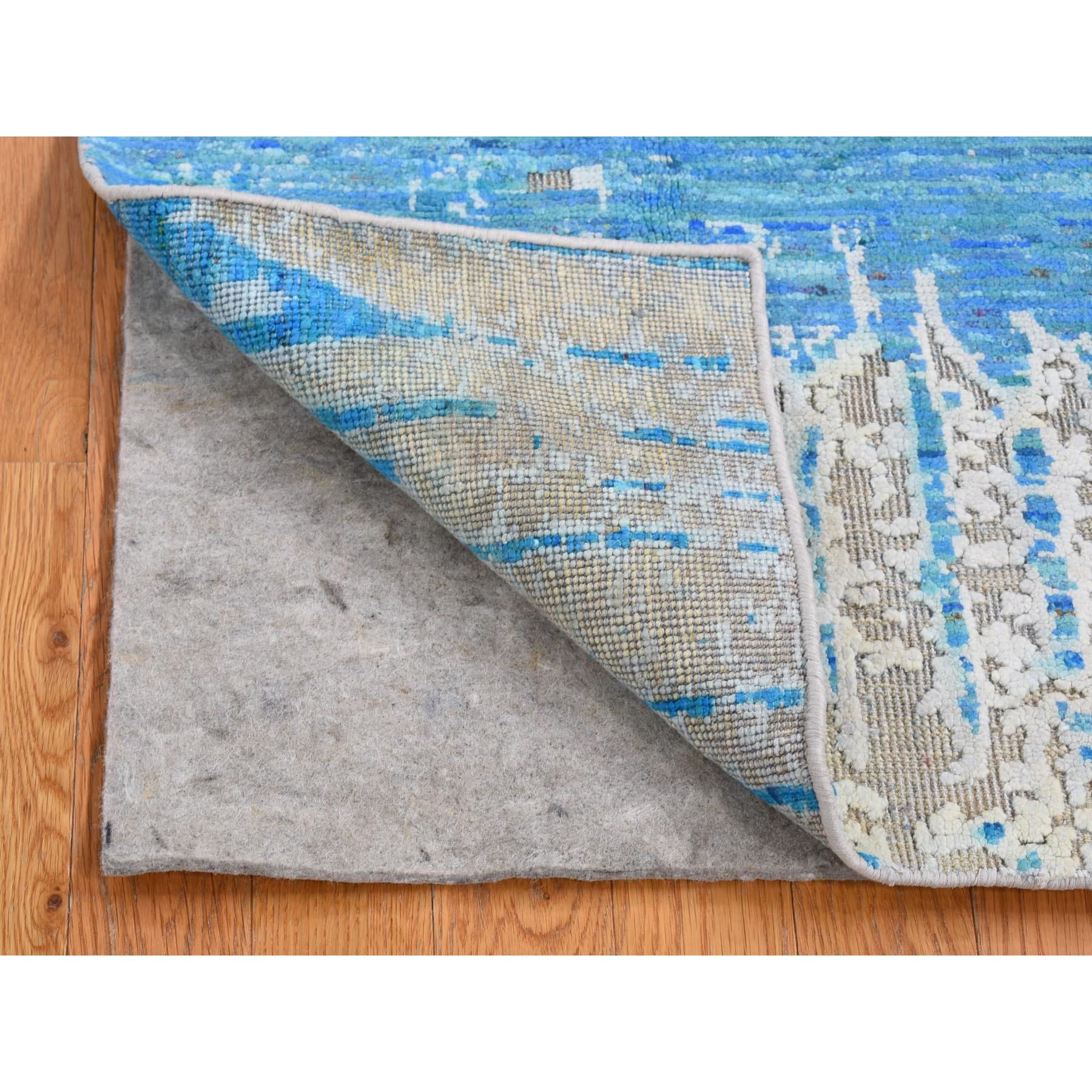2'x2' Beige and Blue, Modern Cardiac Design, Pure Silk with Textured Wool, Hand Knotted, Mat Square Oriental Rug Sh80436