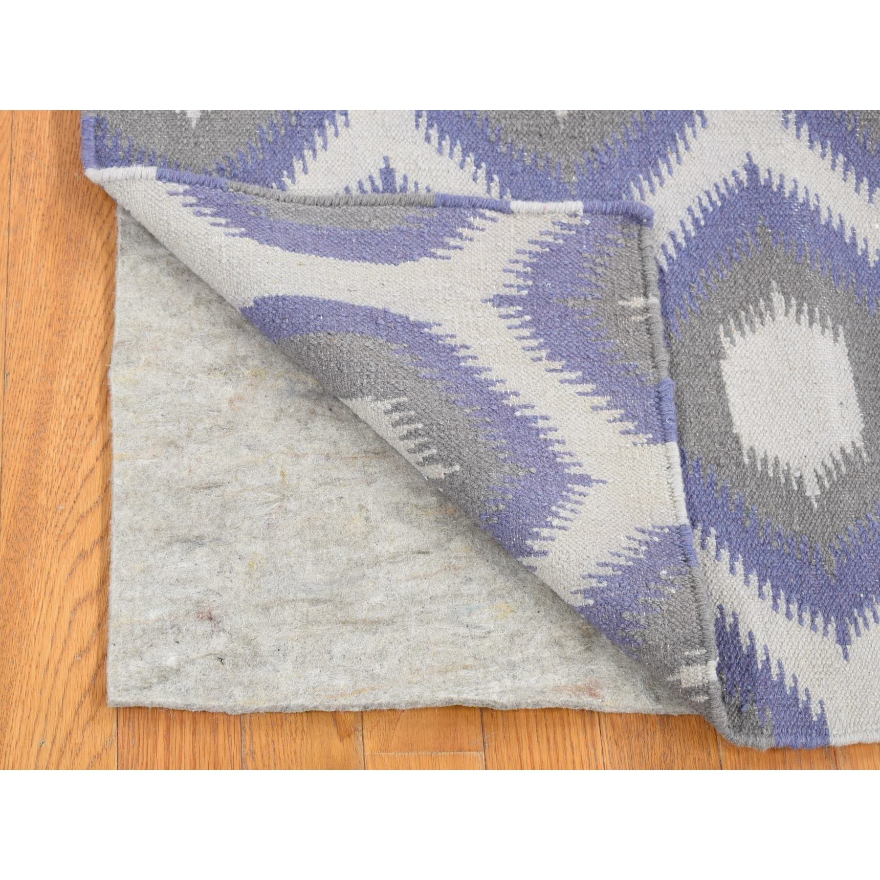 2'5"x6' Silver Gray, Hand Woven Kilim Geometric Design, Flat Weave Natural Wool, Reversible Runner Oriental Rug Sh80534