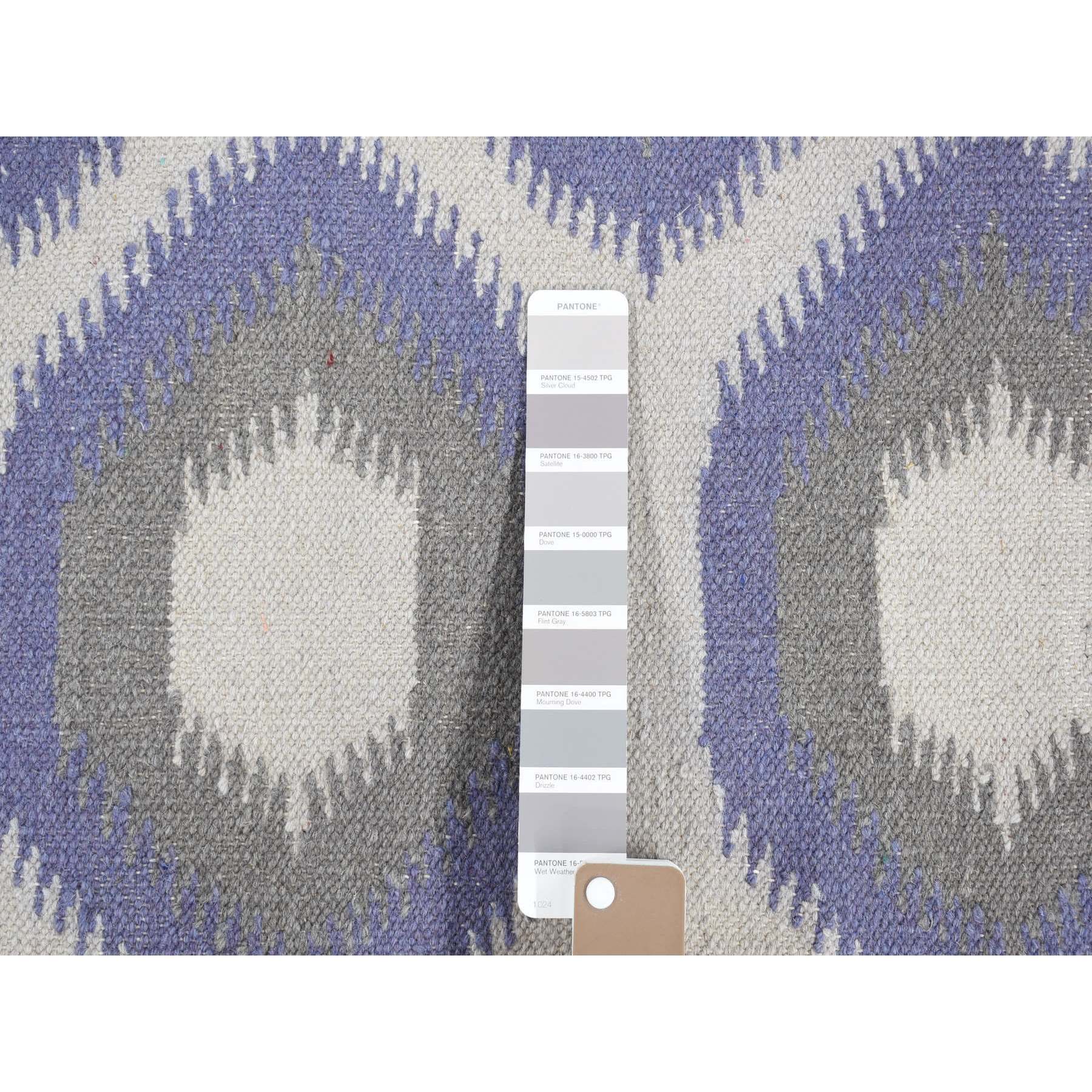 2'5"x6' Silver Gray, Hand Woven Kilim Geometric Design, Flat Weave Natural Wool, Reversible Runner Oriental Rug Sh80534