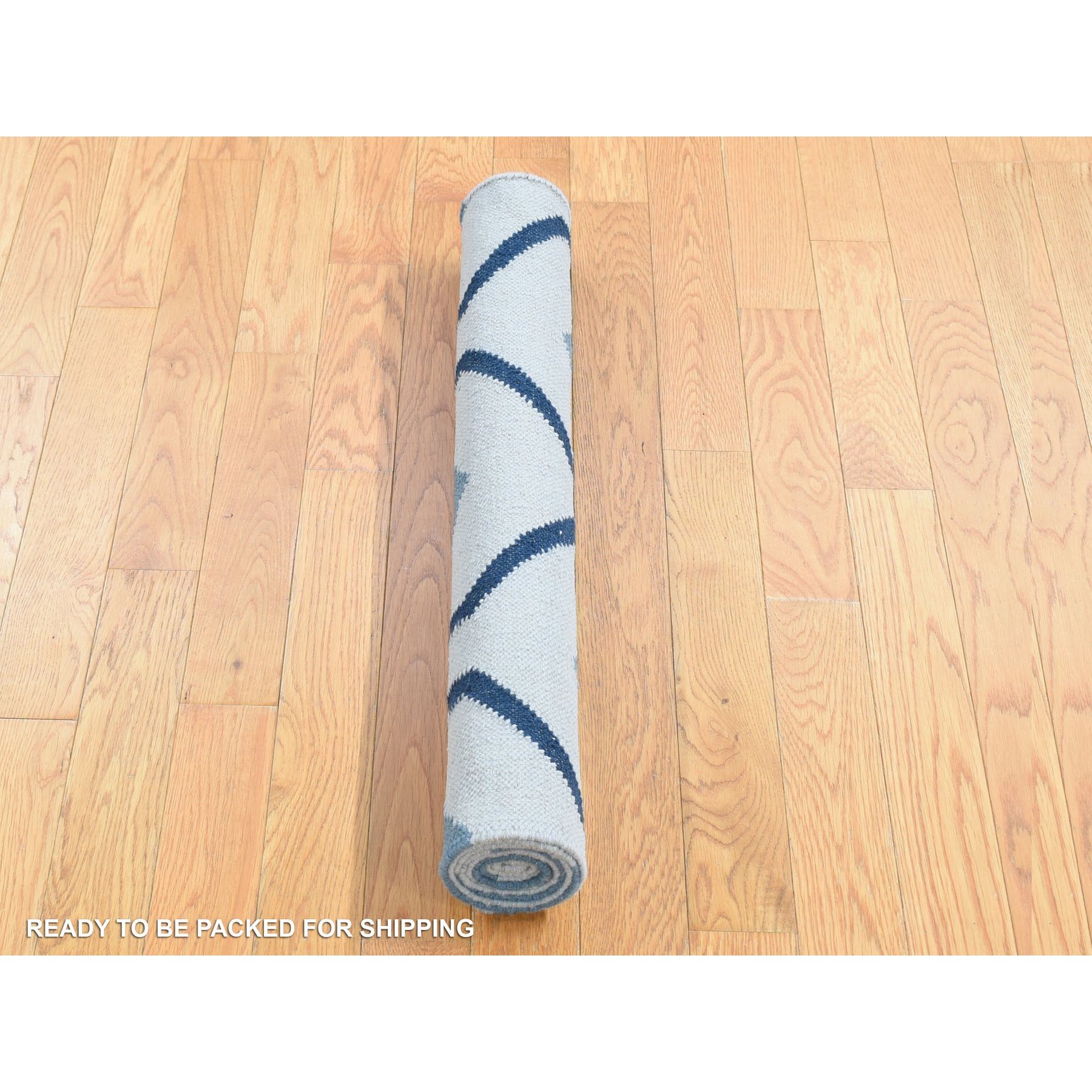 2'7"x6' Ivory, Soft Wool Hand Woven, Kilim Geometric Design Flat Weave, Reversible Runner Oriental Rug Sh80542