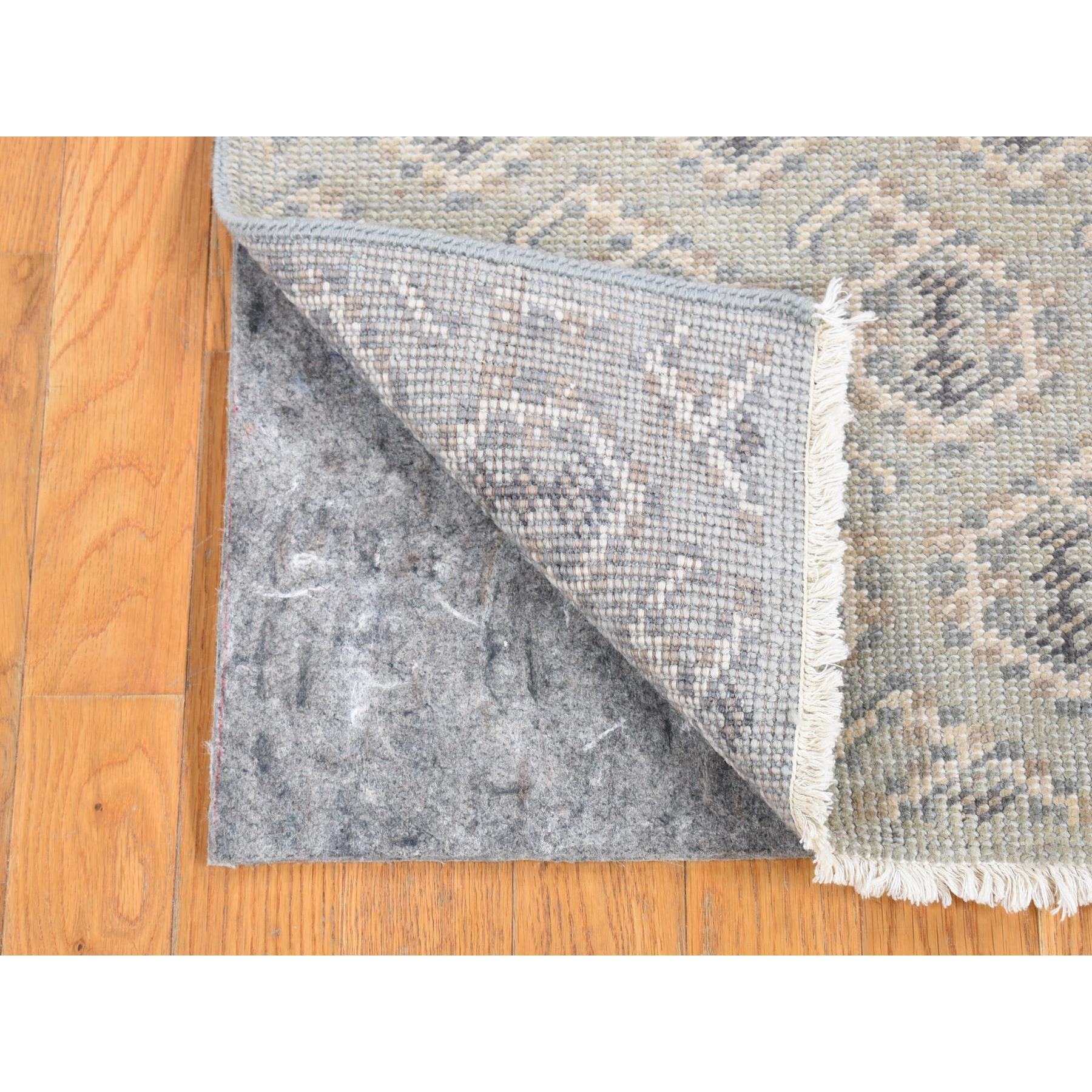 2'x3' Cloud Gray, Paisley Design, Turkish Knot, Pure Wool Hand Knotted Mat Oriental Rug Sh80578