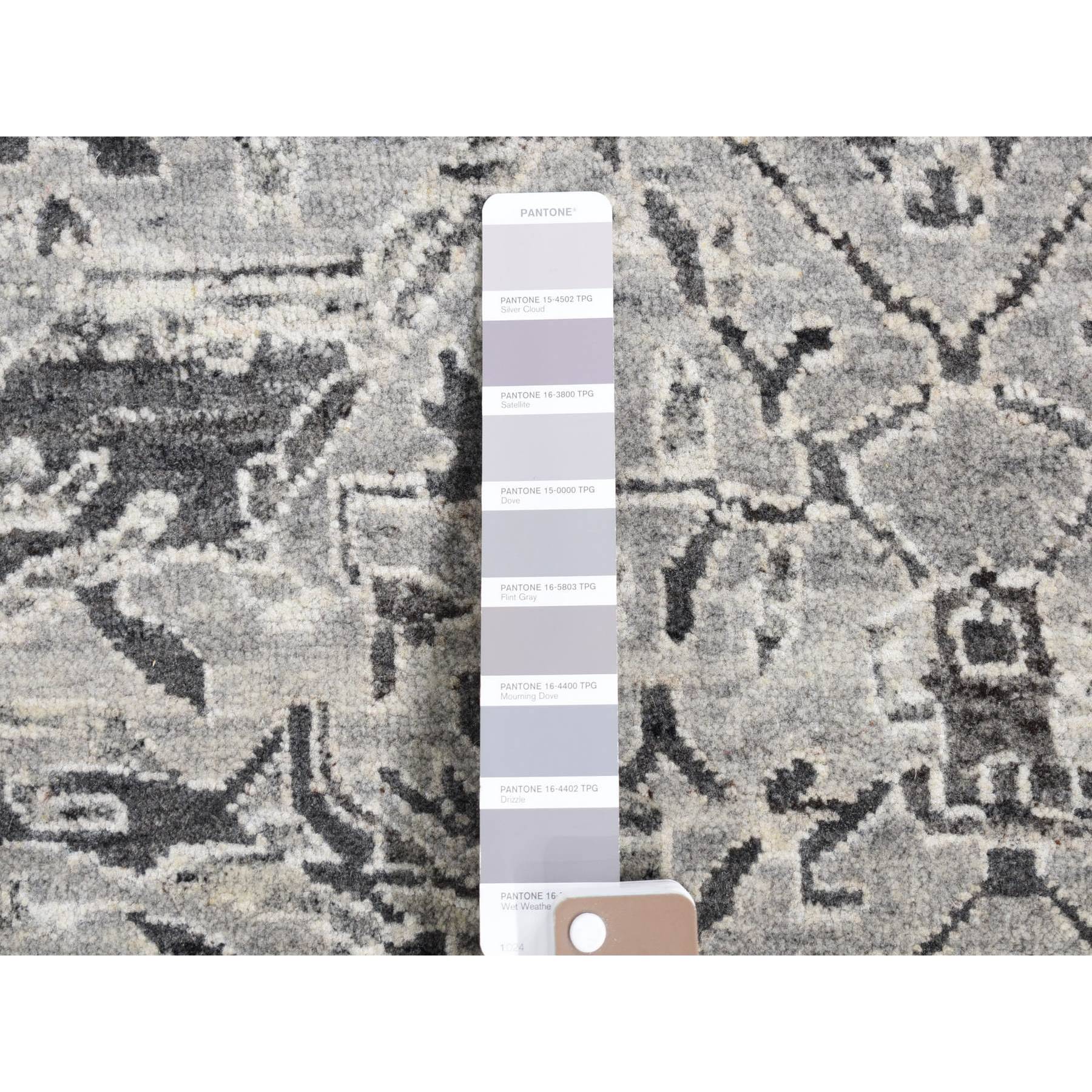 2'x2' Cloud Gray, 100% Wool Hand Knotted, Modern Design Undyed Natural Wool, Square Sample Oriental Rug Sh80609