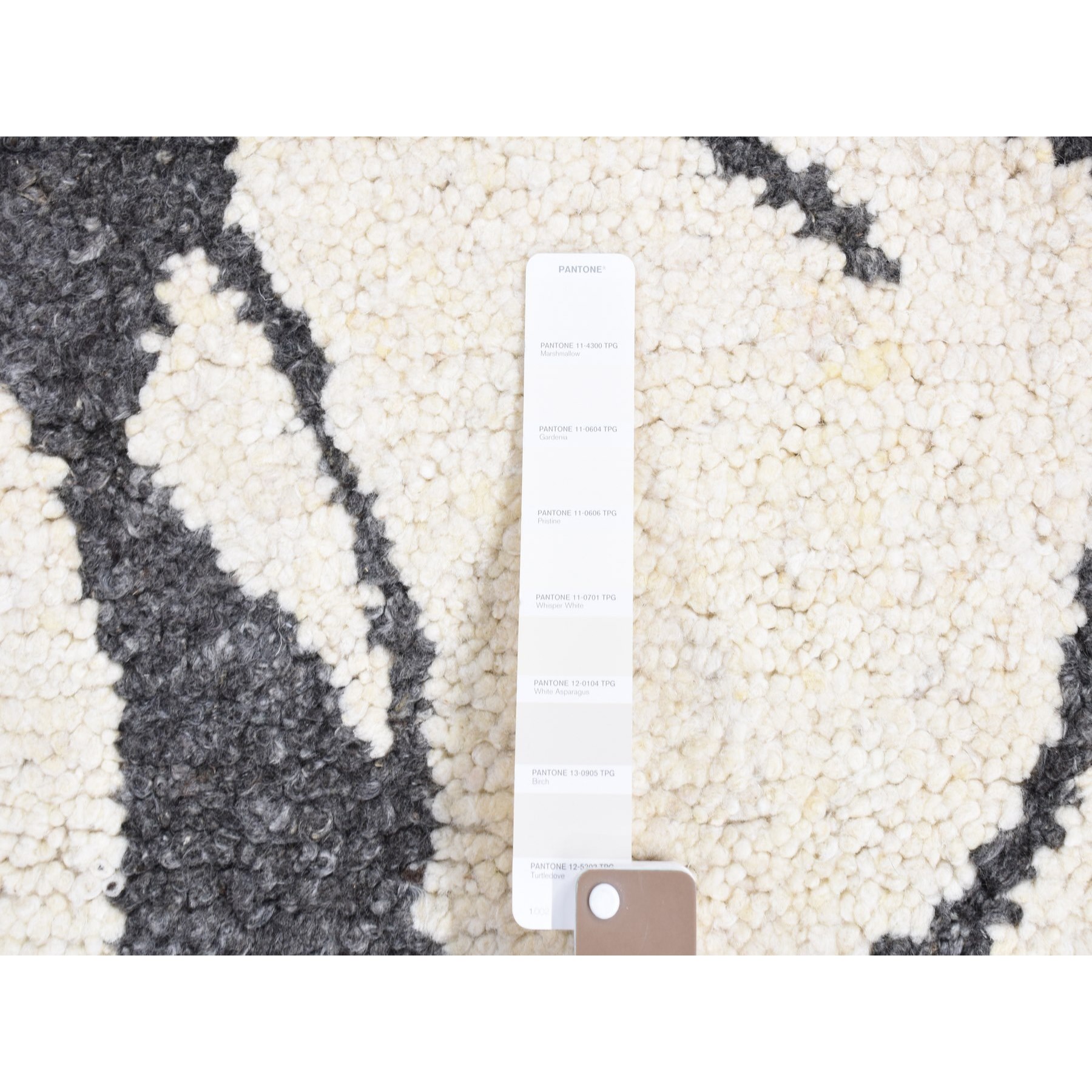 3'x3' Charcoal Black, Tone on Tone Modern Design Thick and Plush, Undyed Natural Wool Hand Knotted, Square Oriental Rug Sh80753