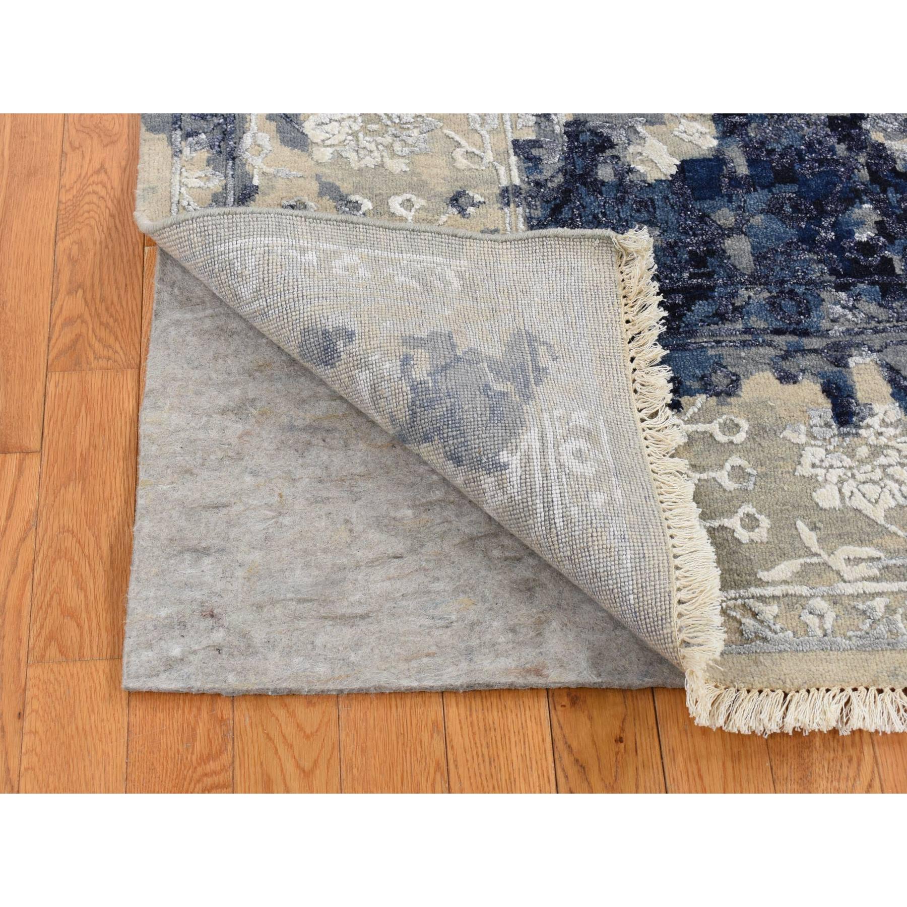  Silk Hand-Knotted Area Rug 8'0
