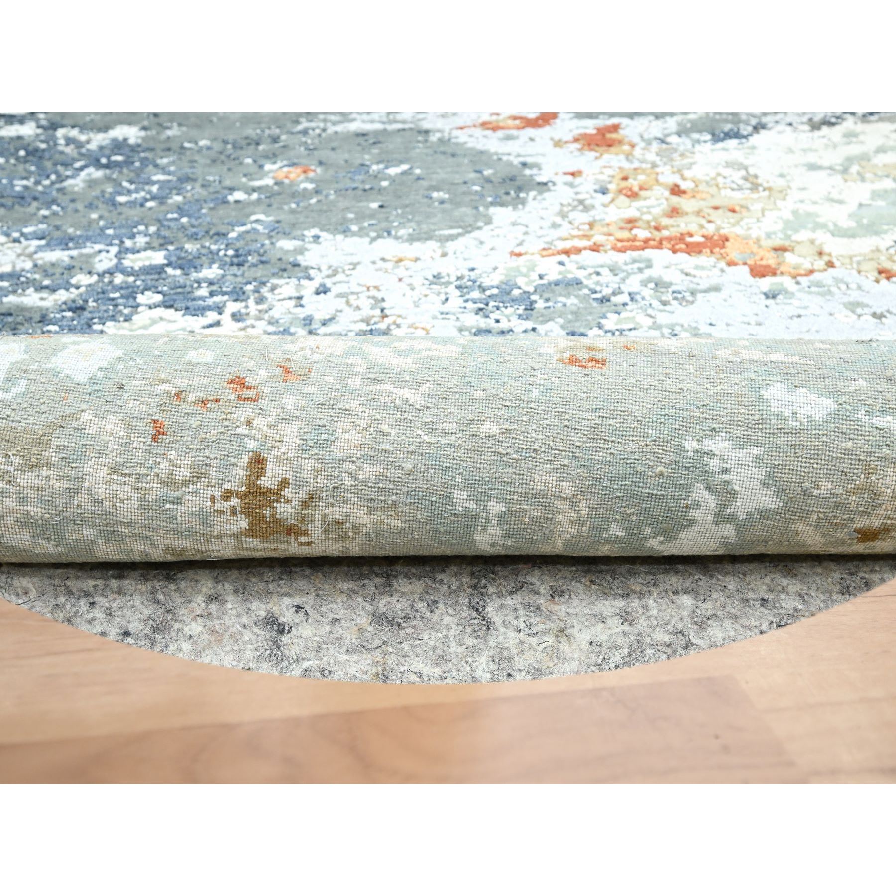 8'x8' Shades of Gray with Peach, Persian Knot, Abstract with Galaxy Design, Pure Wool, Hand Knotted, Densely Woven, Round, Oriental Rug Sh83155
