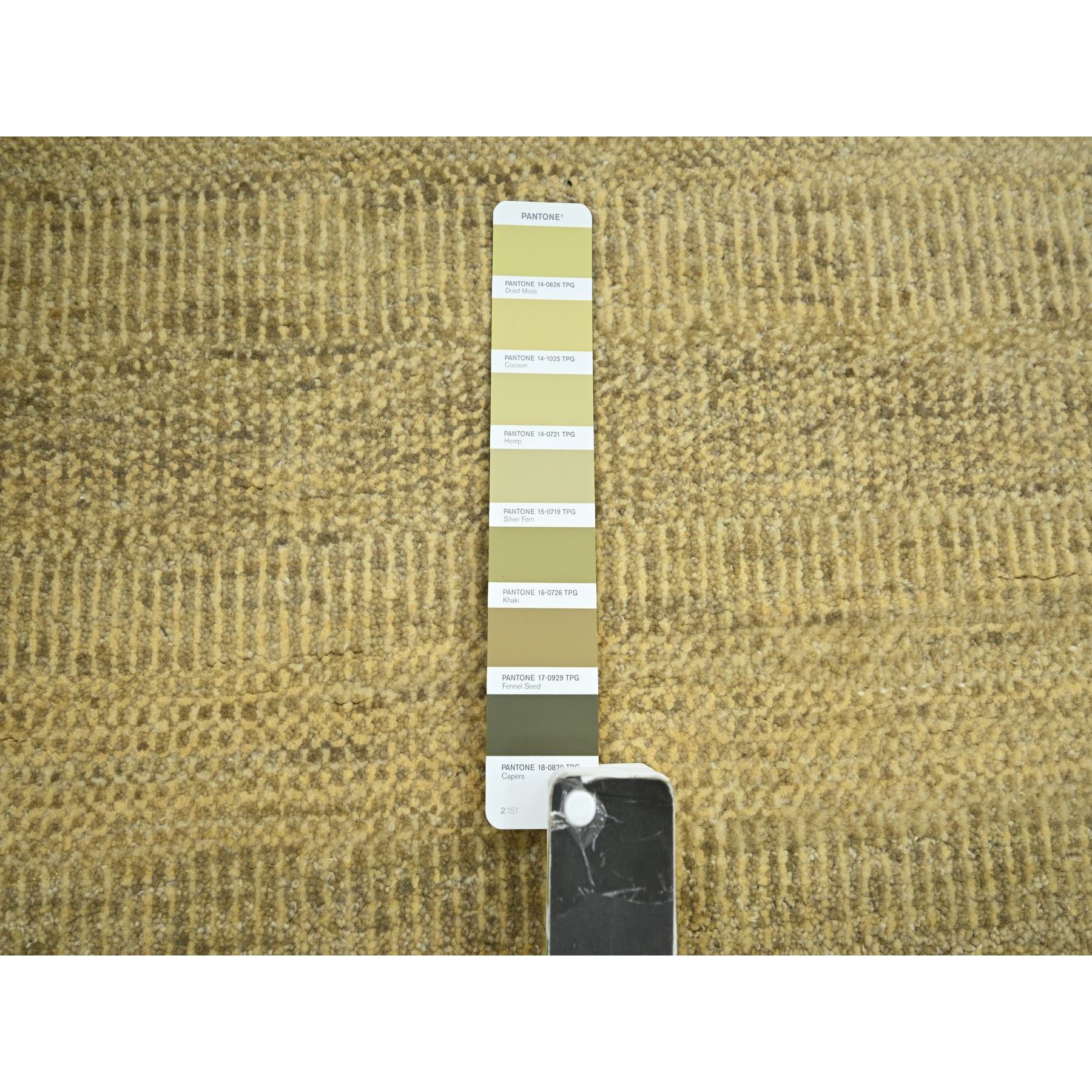 6'x9' Ecru Brown, Denser Weave, Modern Grass Design, Hand Knotted, Borderless, Wool and Silk, Lush and Plush, Oriental Rug Sh83214