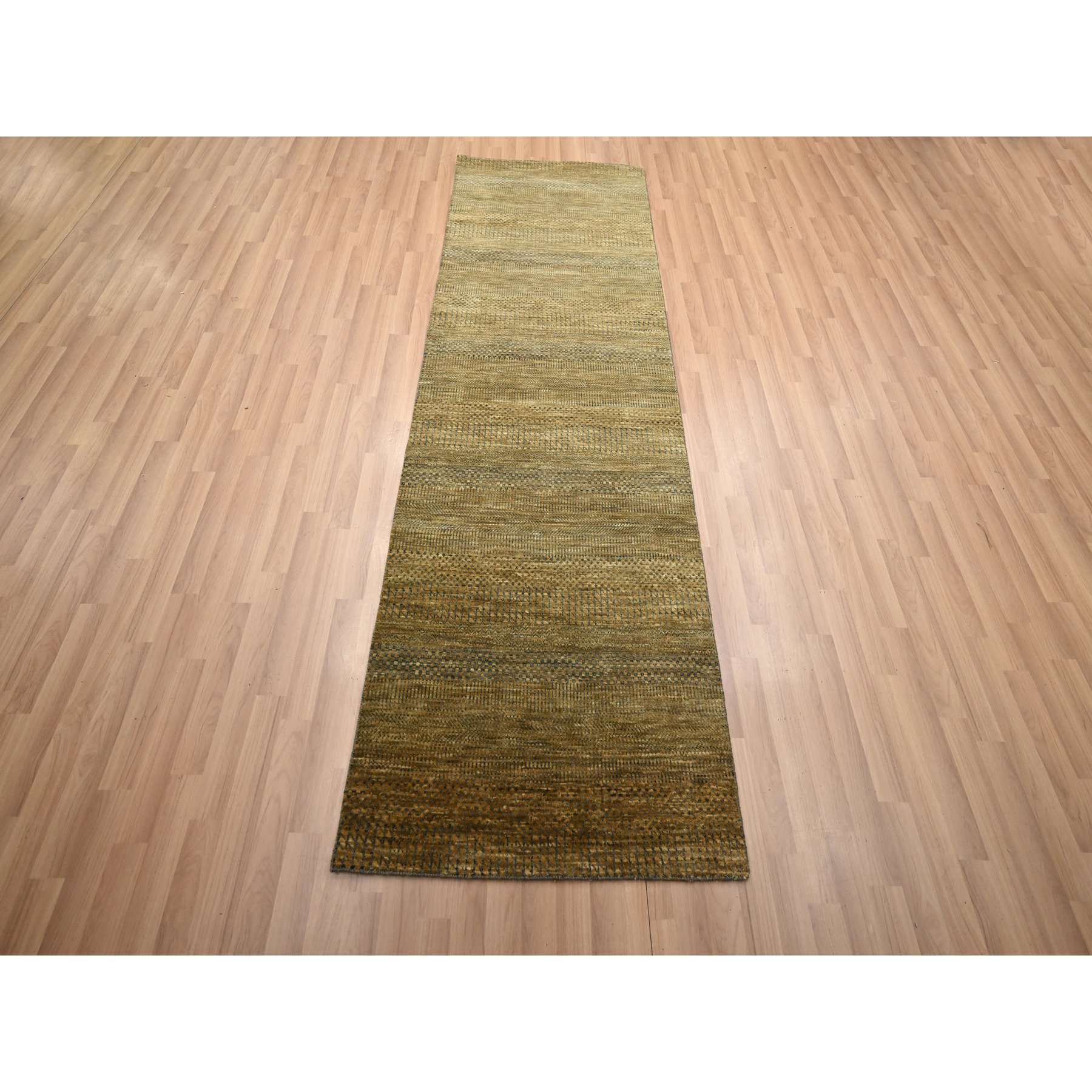 2'8"x8' Walnut Brown, Modern Grass Design, Hand Knotted, Denser Weave, Wool and Silk, Soft Pile, Runner, Oriental Rug Sh83230