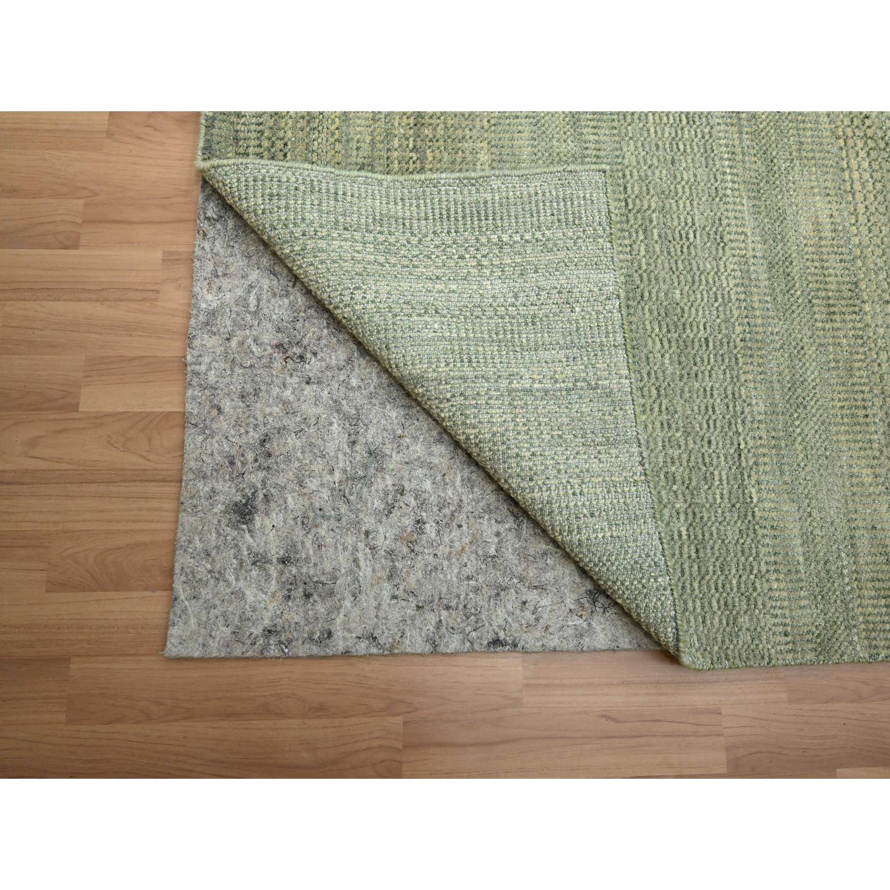 10'2"x14' Seneca Rock Gray, Hand Knotted, Modern Grass Design, Wool and Silk, Tone on Tone, Lush and Plush, Oriental Rug Sh83235