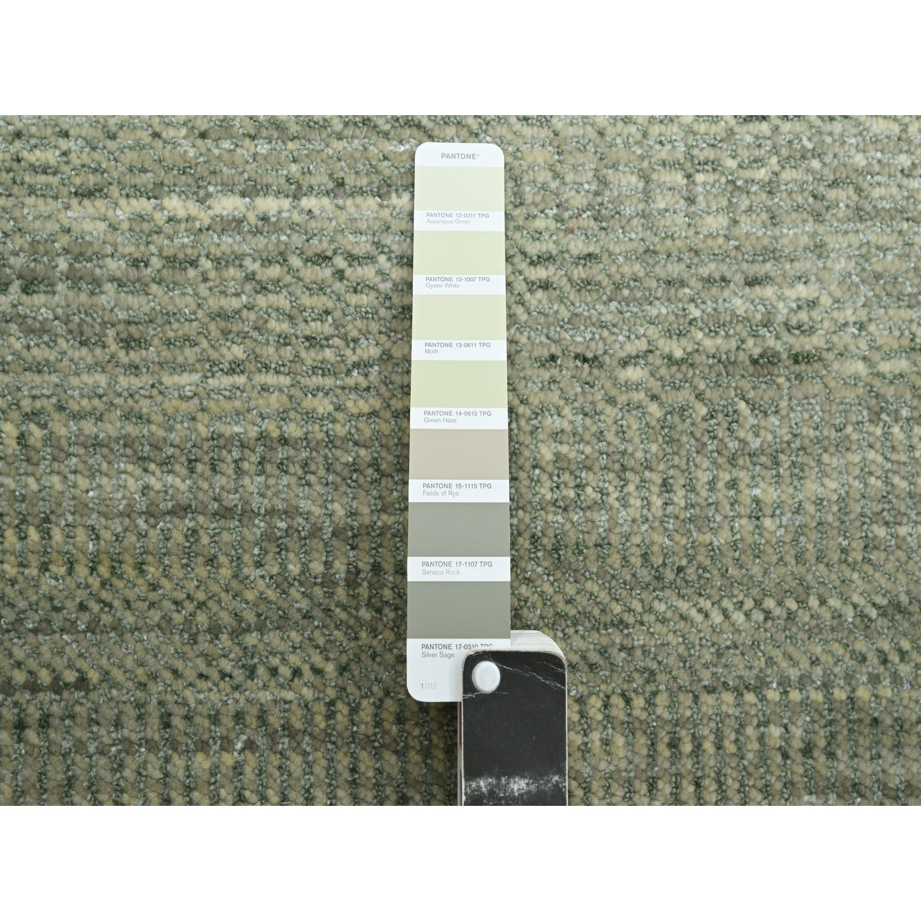 10'2"x14' Seneca Rock Gray, Hand Knotted, Modern Grass Design, Wool and Silk, Tone on Tone, Lush and Plush, Oriental Rug Sh83235