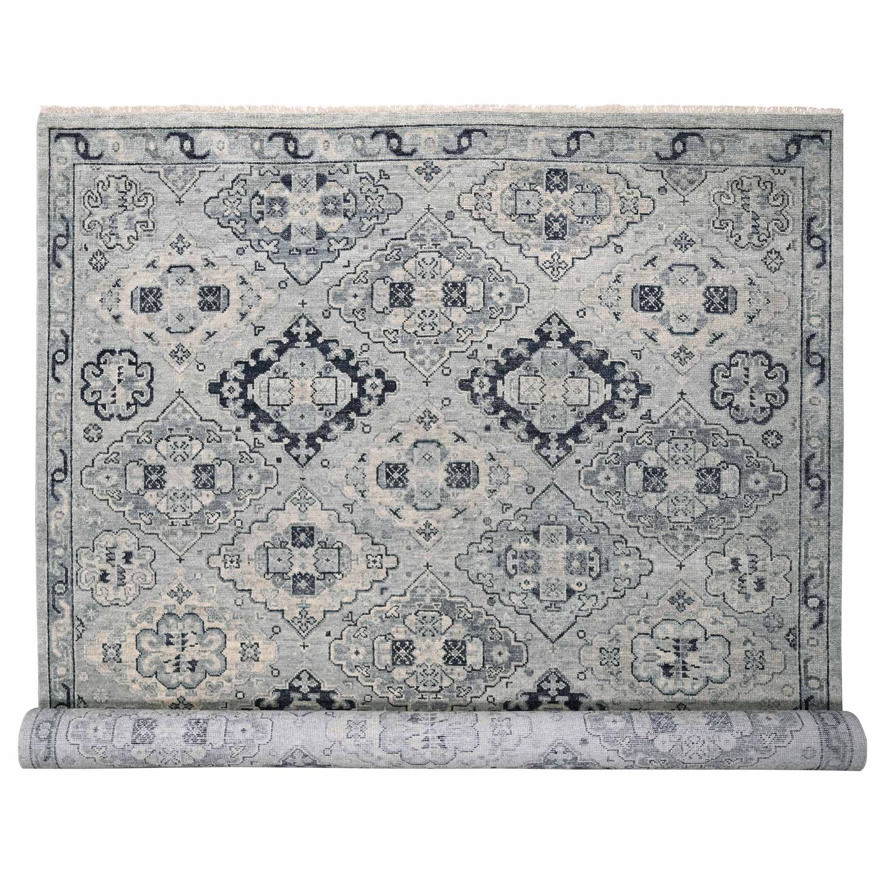 traditional Wool Hand-Knotted Area Rug 12'0