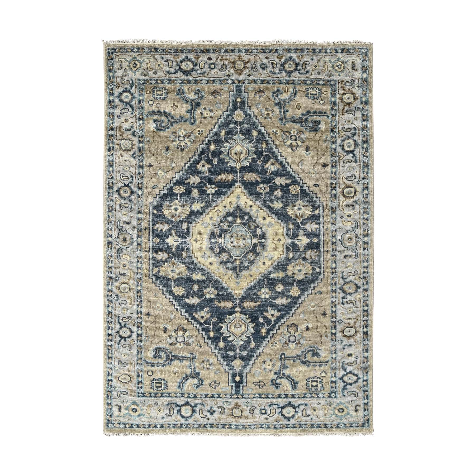 traditional Wool Hand-Knotted Area Rug 5'10