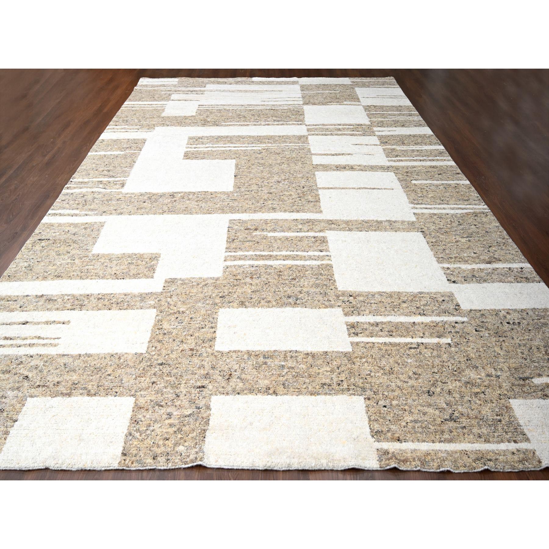 12'1"x17'10" Earth Tone Colors, Soft and Vibrant Pile, Sustainable, Hand Knotted, Undyed  Natural Abrash, Thick Chunky Texture, 100% Wool, Oversize, Tone on Tone, Oriental Rug Sh84453