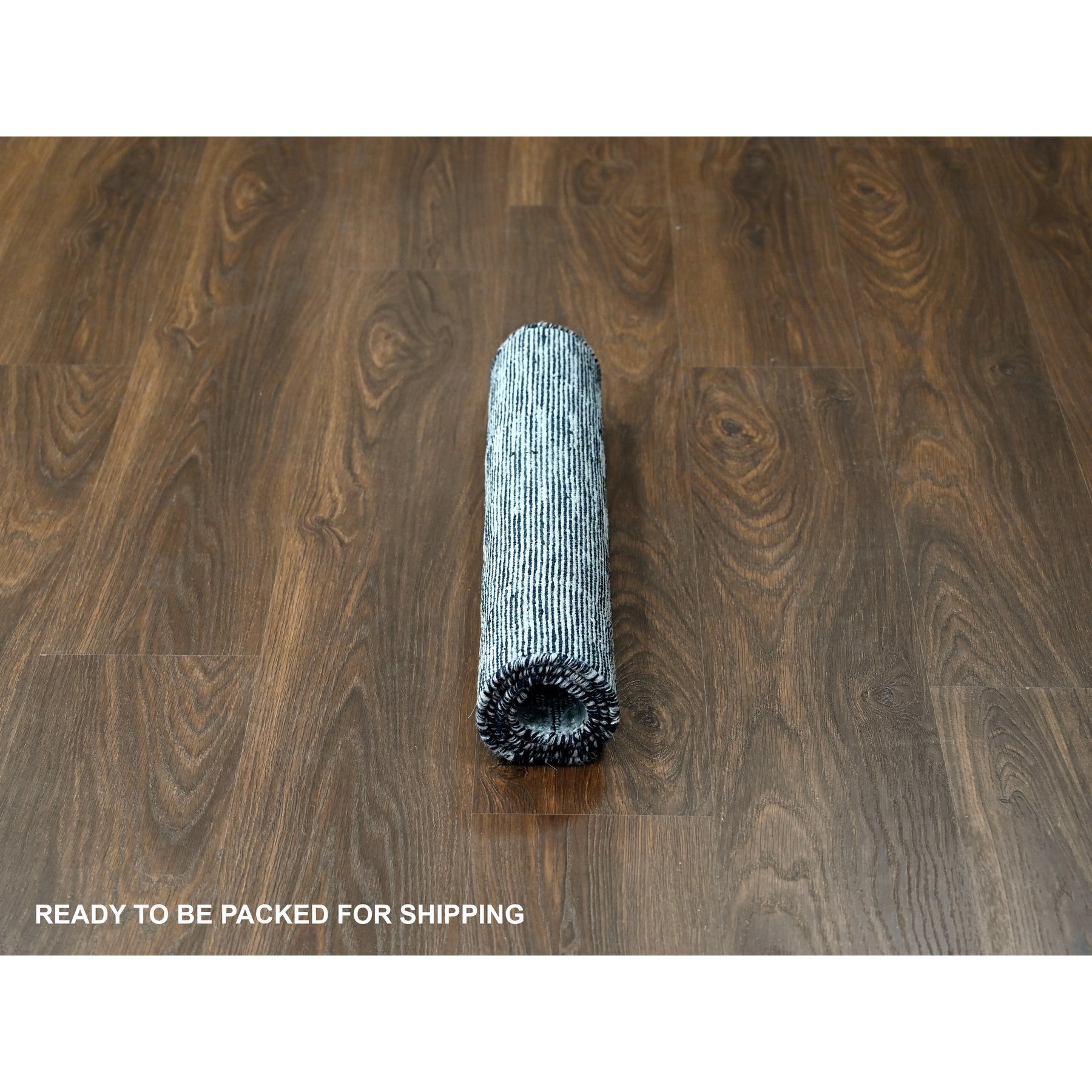 2'x3' Oxford Gray, 100% wool, Modern Textured and Variegated Line Design, Hand Loomed, Mat Oriental Rug Sh84617