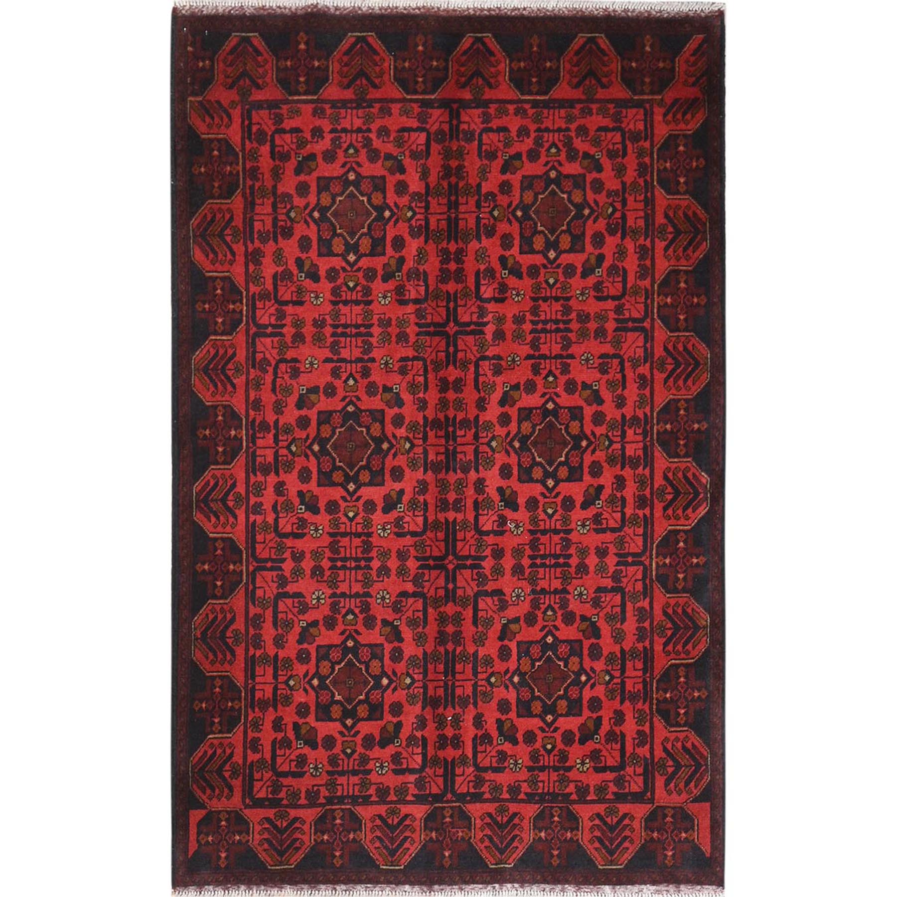 traditional Wool Hand-Knotted Area Rug 4'2