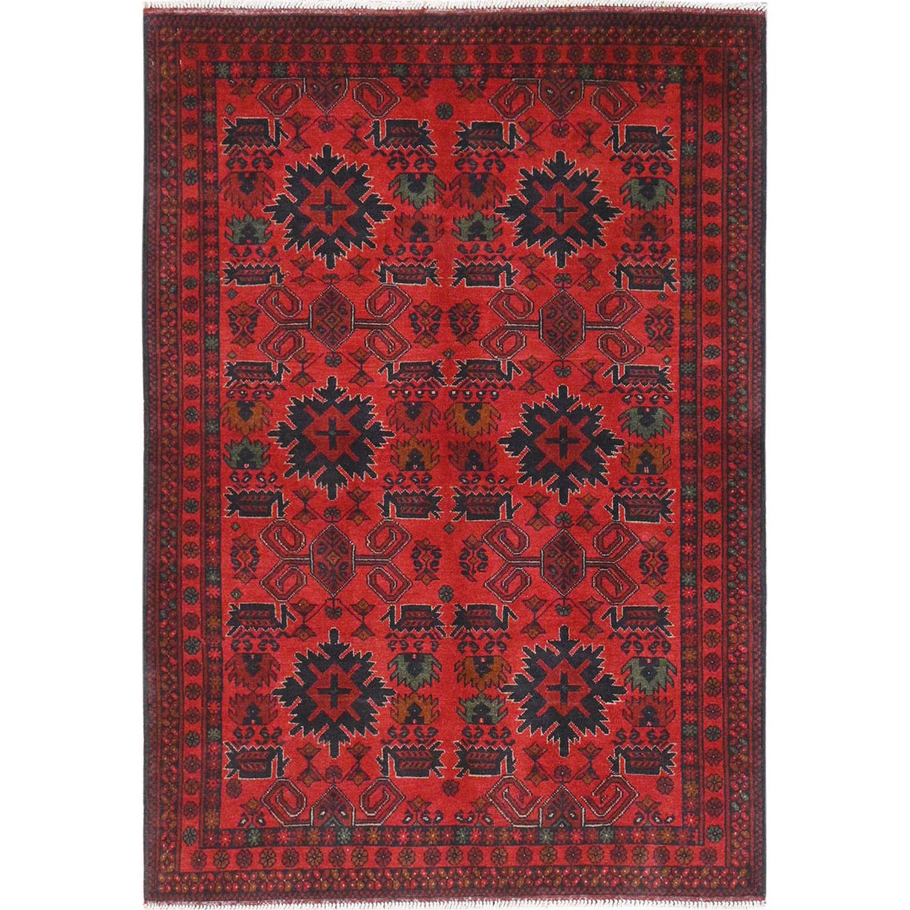 traditional Wool Hand-Knotted Area Rug 4'4
