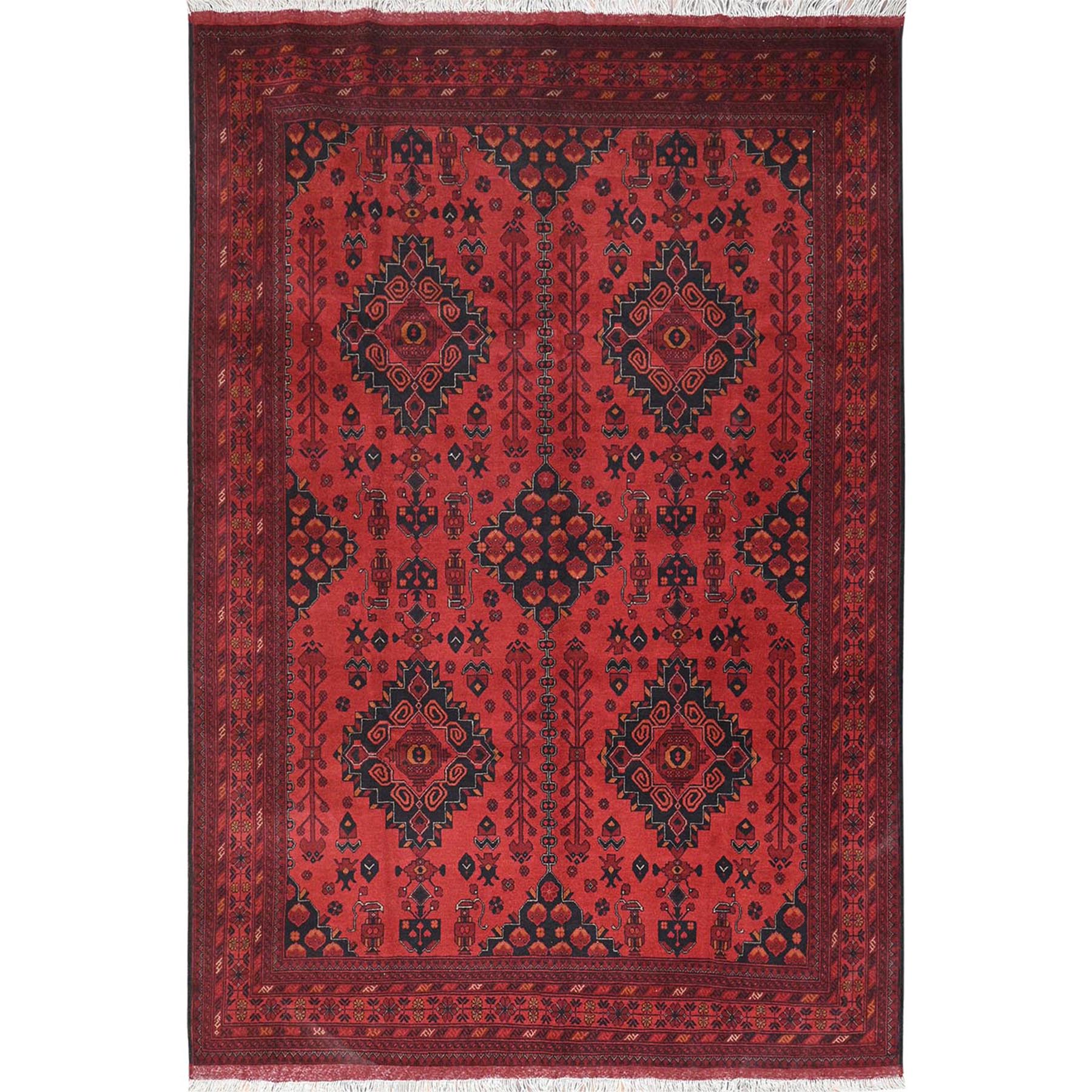 traditional Wool Hand-Knotted Area Rug 6'8