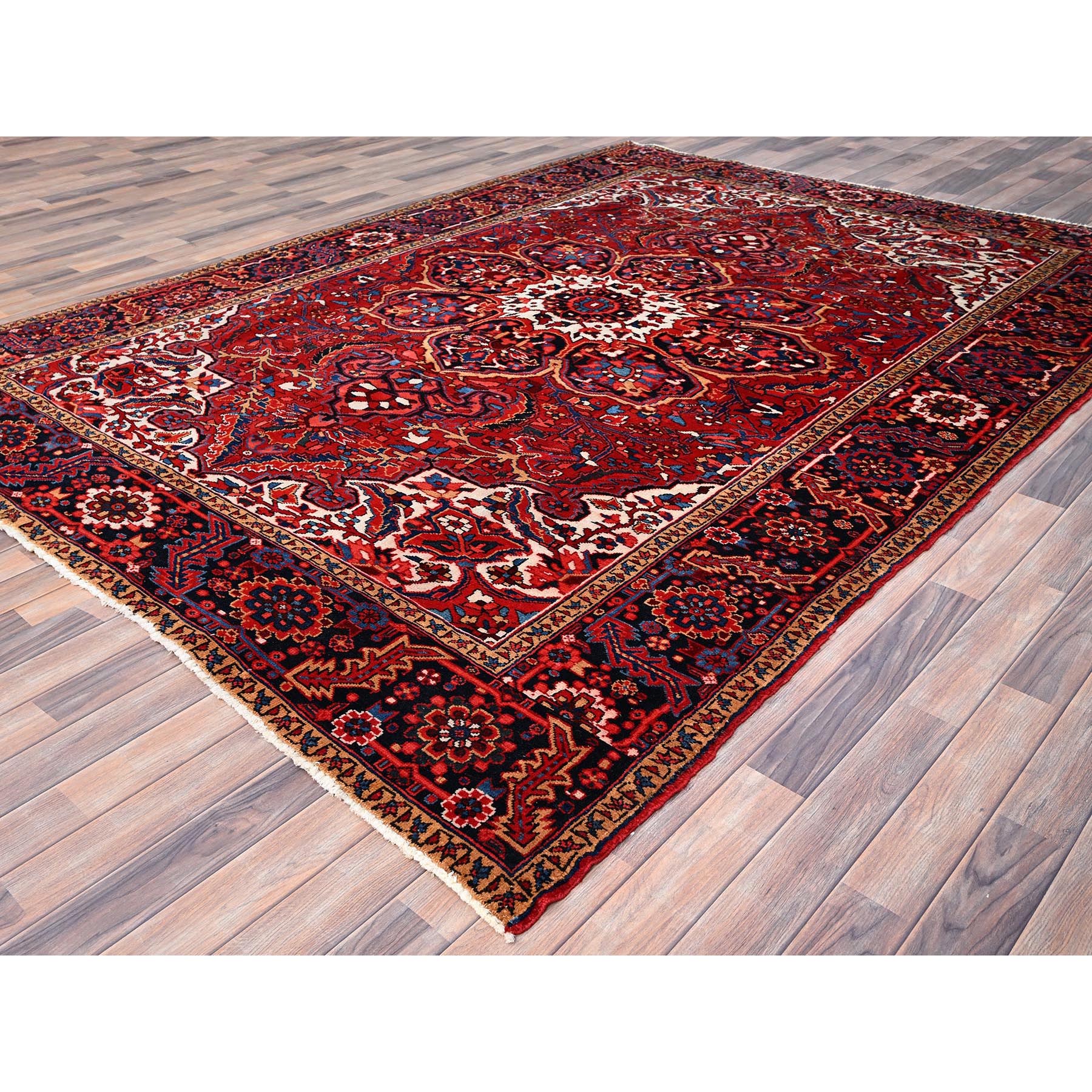 7'10"x10'8" Alabama Crimson Red and Daisy White Corners, Evenly Worn, Natural Wool, Hand Knotted Persian Semi Antique Good Condition Heriz, Oriental Rug Sh85909