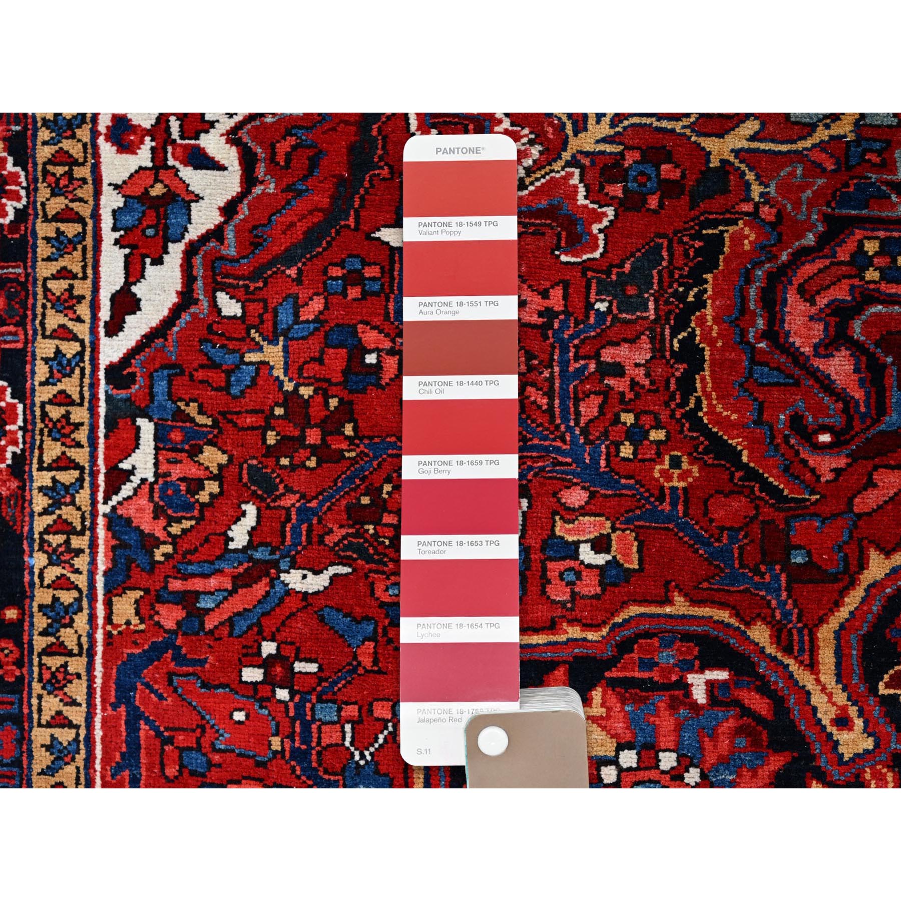 7'10"x10'8" Alabama Crimson Red and Daisy White Corners, Evenly Worn, Natural Wool, Hand Knotted Persian Semi Antique Good Condition Heriz, Oriental Rug Sh85909