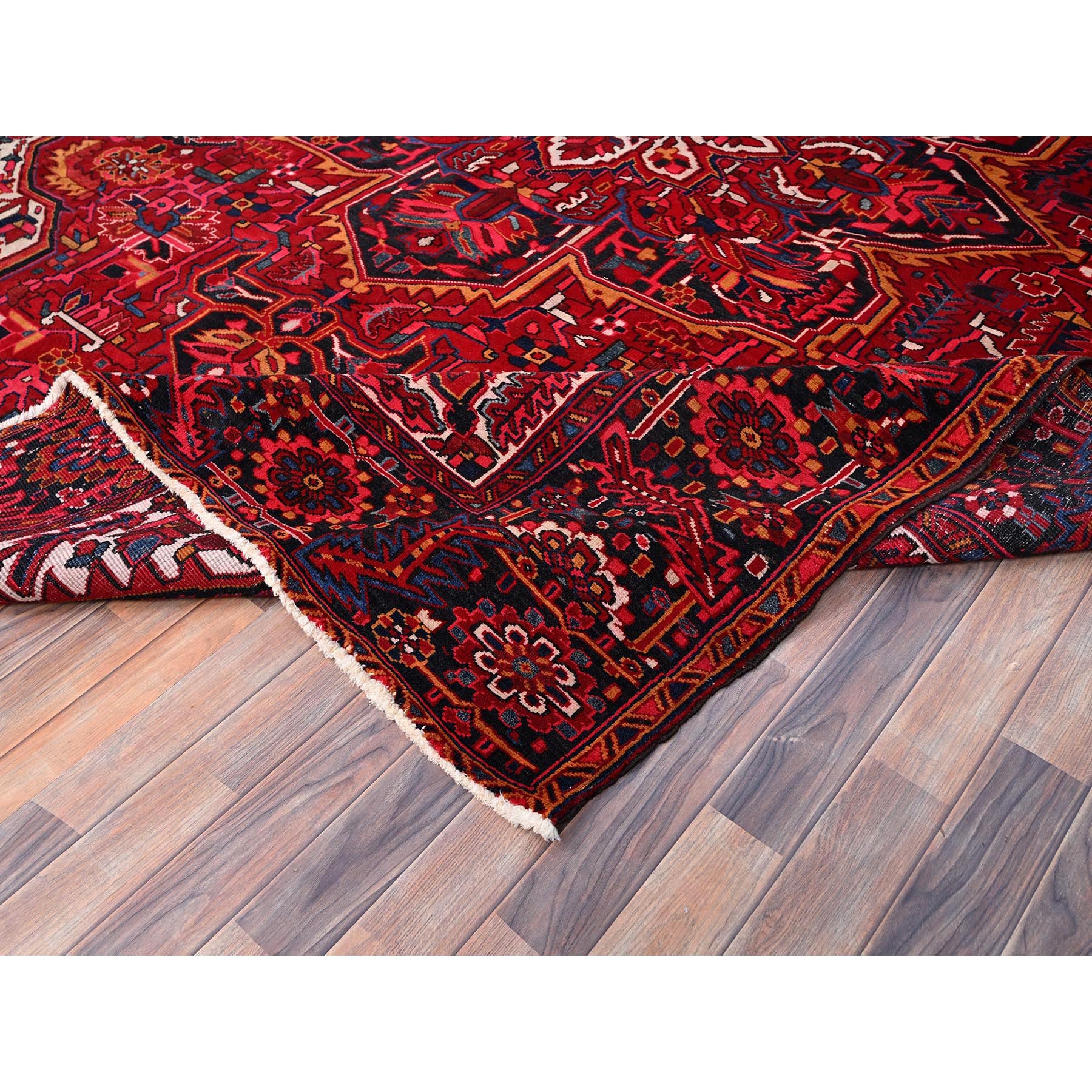 9'7"x12'6" Dutch Tulip Red, Semi Antique Hand Knotted with Porcelain White Corners Persian Heriz, Shiny wool Excellent Condition, Oriental Rug Sh86143